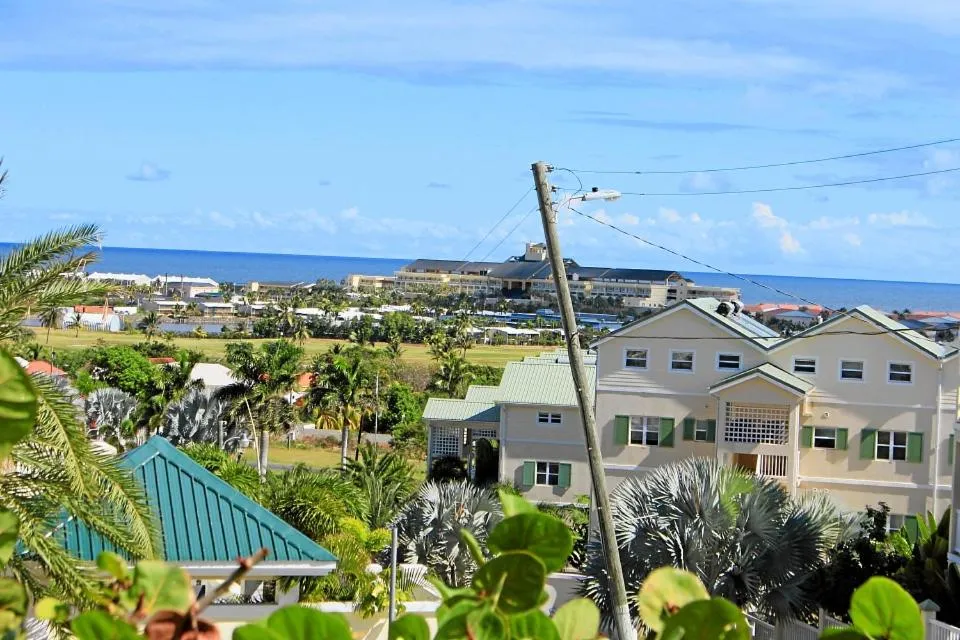 Neighbourhood in CosyNest