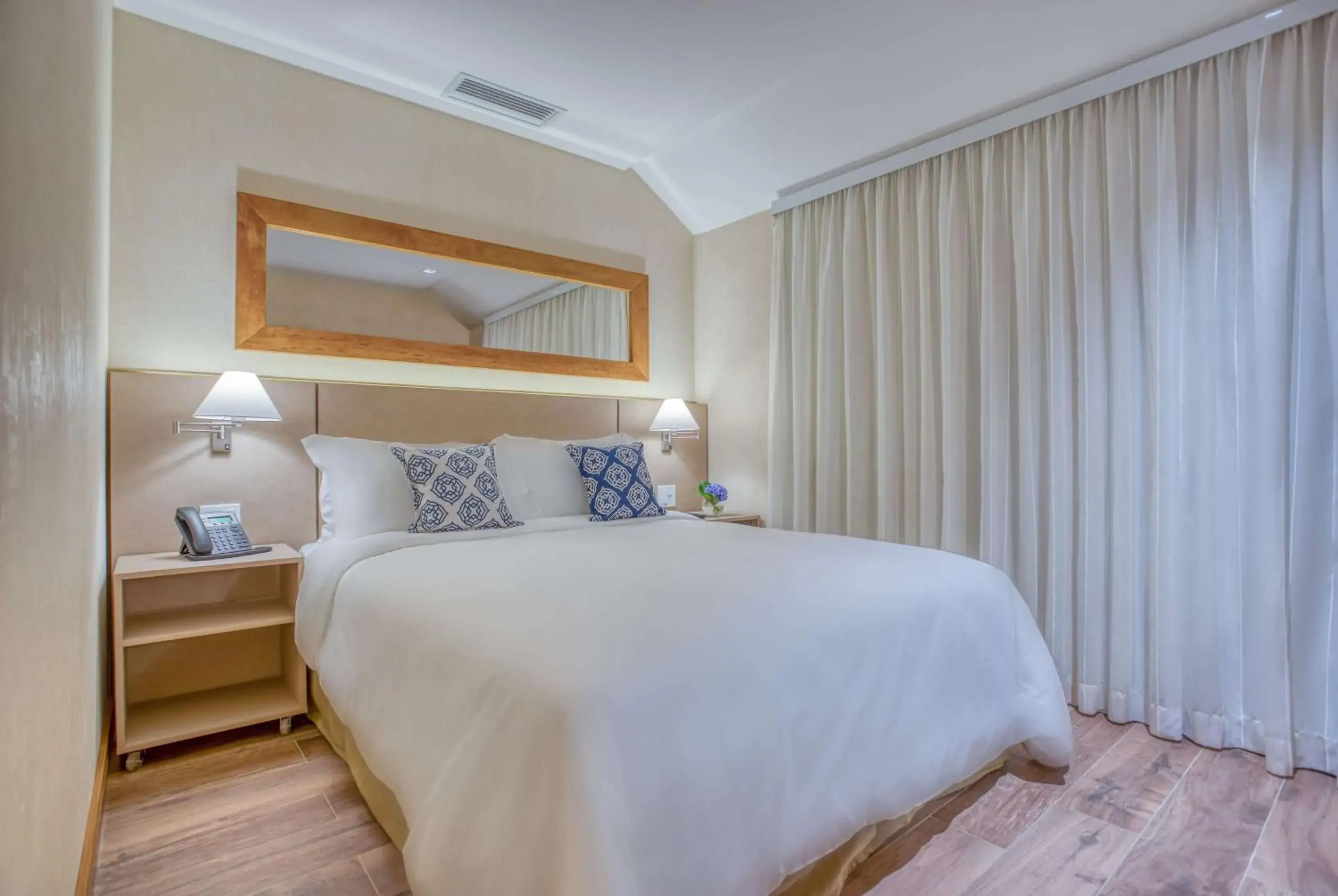 Photo of the whole room, Bed in Wyndham Gramado Termas Resort & Spa Photo of the whole room, Bed in Wyndham Gramado Termas Resort & Spa