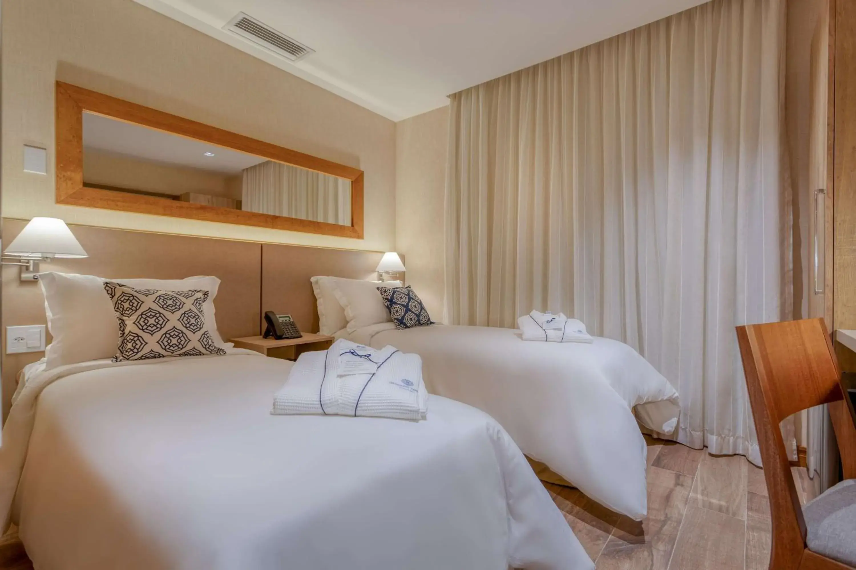 Photo of the whole room, Bed in Wyndham Gramado Termas Resort & Spa Photo of the whole room, Bed in Wyndham Gramado Termas Resort & Spa