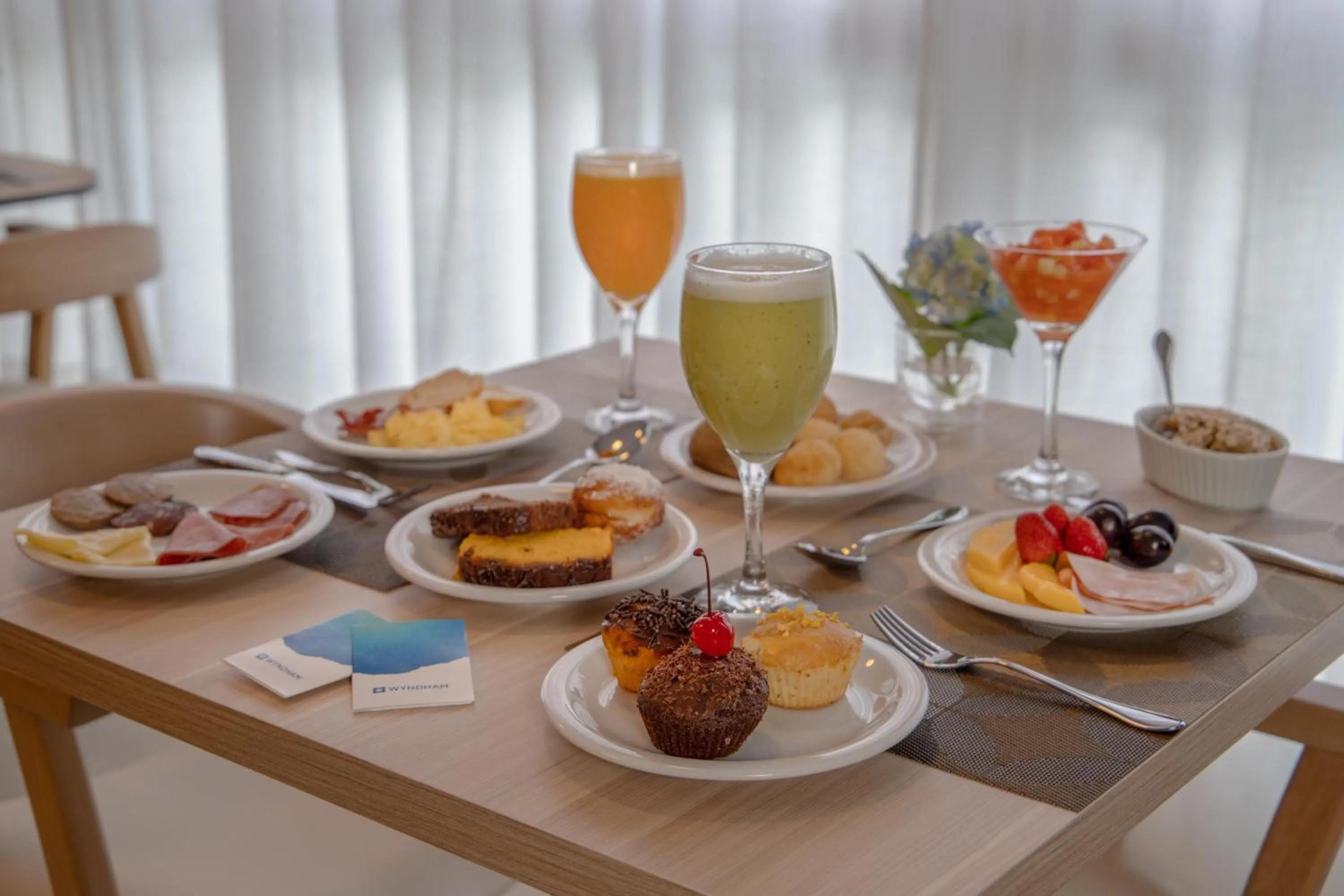 Breakfast in Wyndham Gramado Termas Resort & Spa