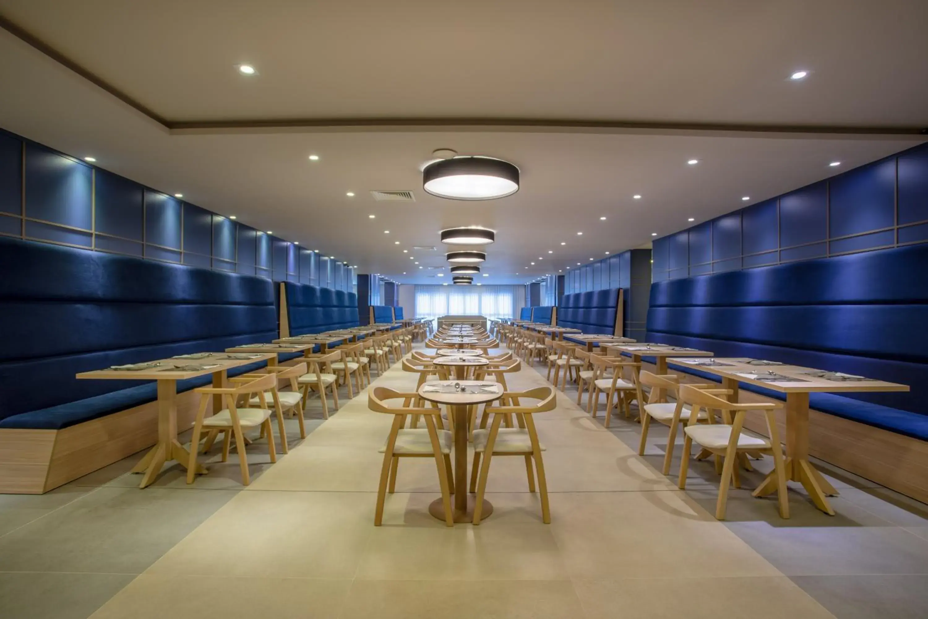 Restaurant/places to eat in Wyndham Gramado Termas Resort & Spa Restaurant/places to eat in Wyndham Gramado Termas Resort & Spa