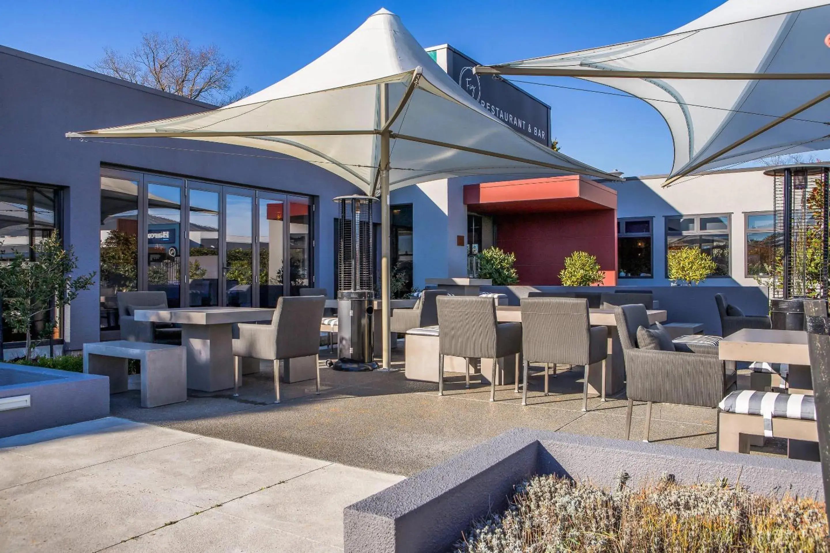 Property building in Hotel Elms Christchurch, an Ascend Collection Hotel Property building in Hotel Elms Christchurch, an Ascend Collection Hotel