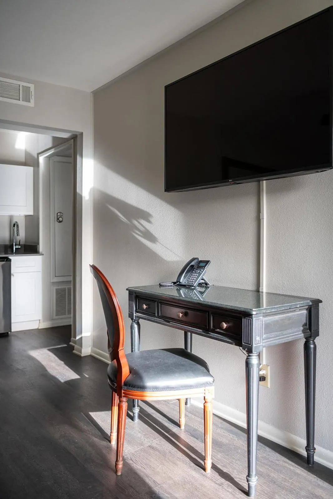 French Quarter Suites Hotel