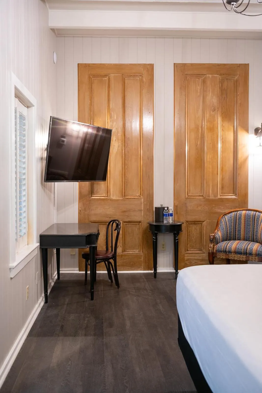 Bed in French Quarter Suites Hotel