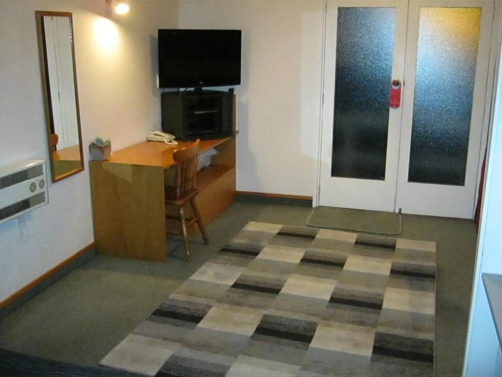 TV and multimedia in Blue Dolphin Motel