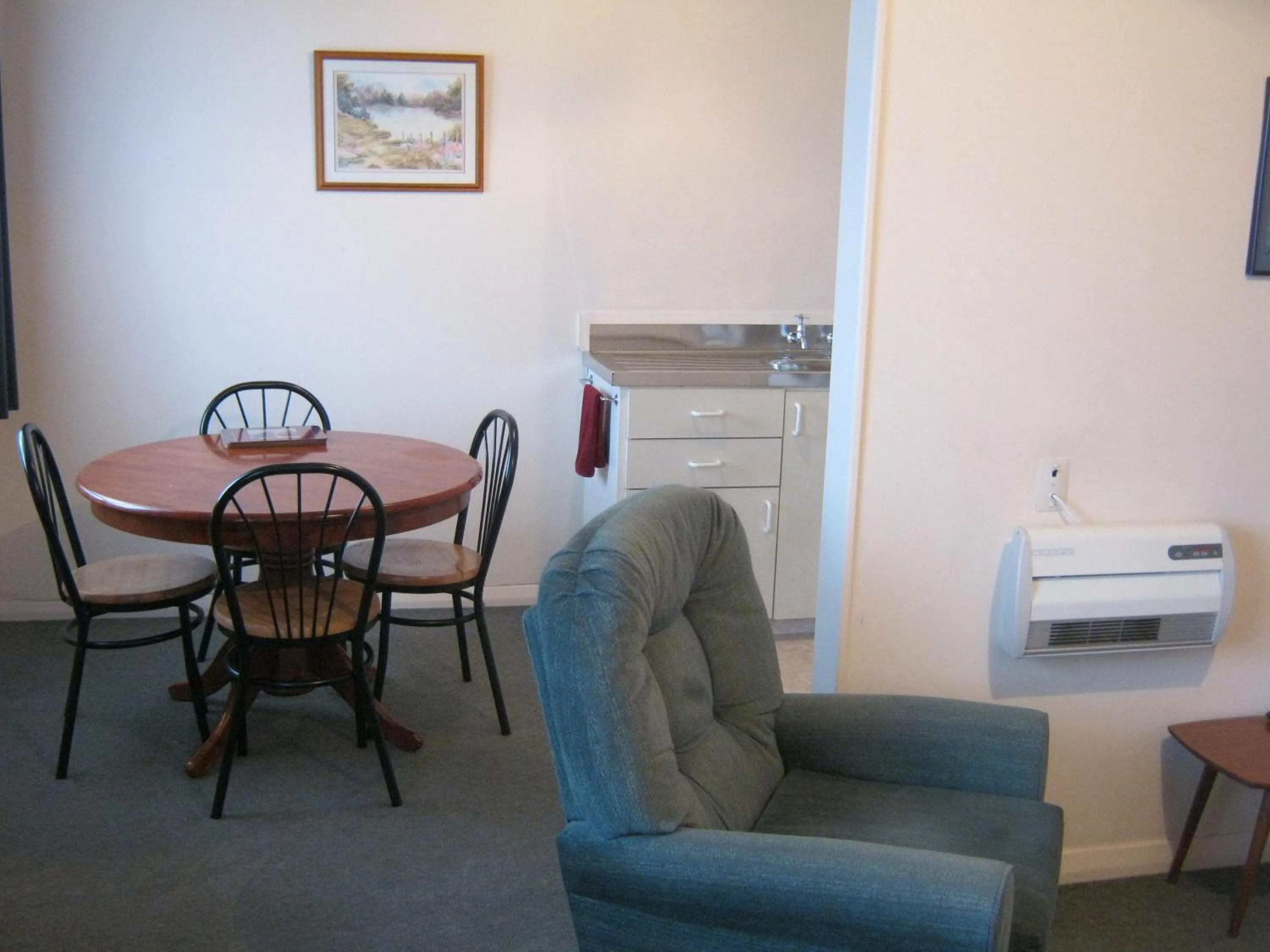 Dining area in Blue Dolphin Motel