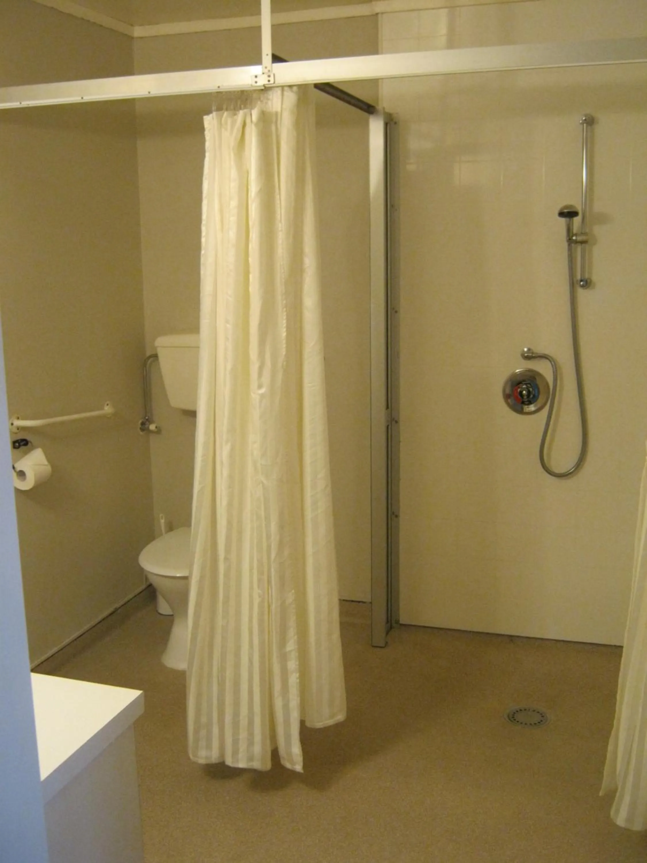 Shower in Blue Dolphin Motel