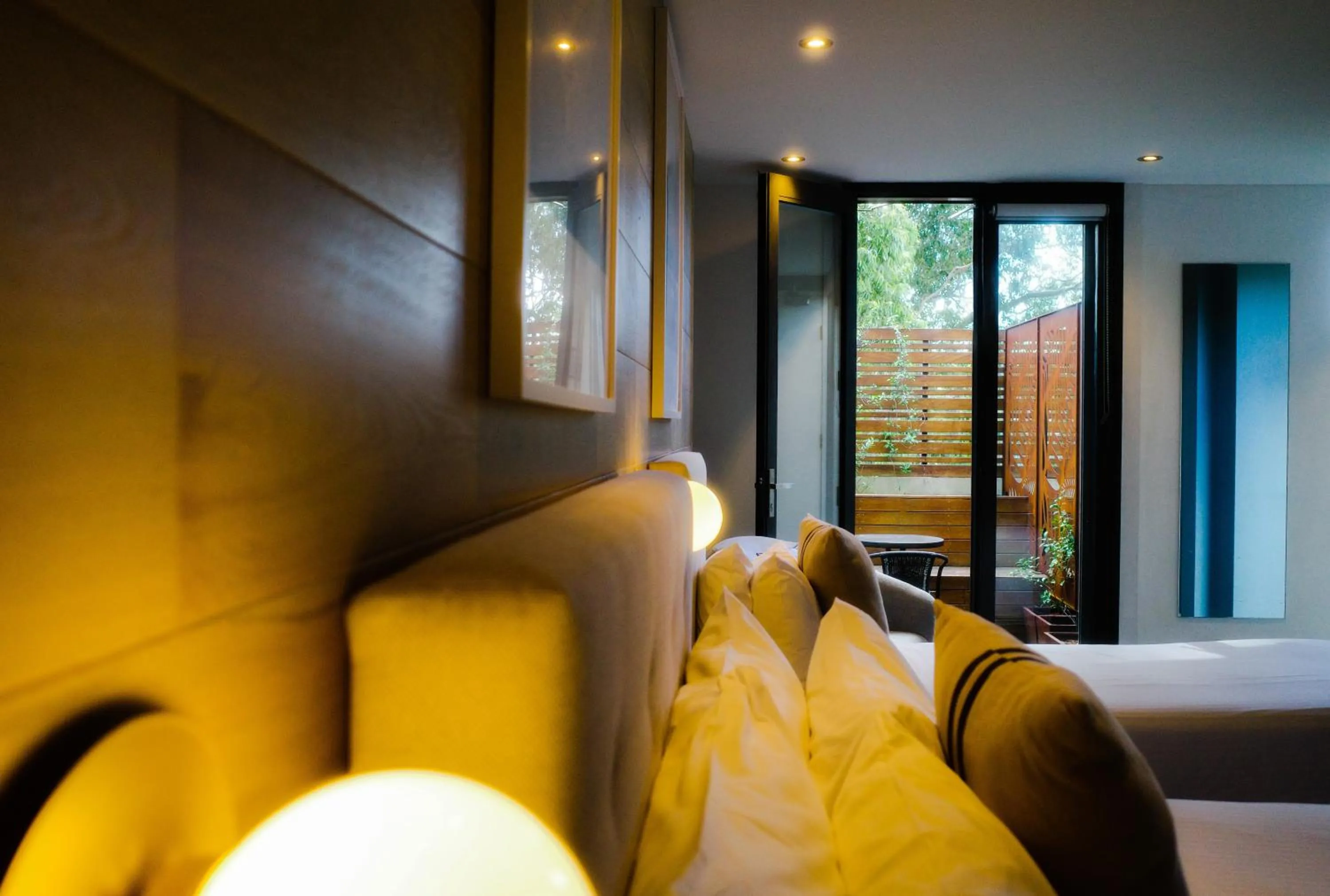 Bed in Crown Hotel Surry Hills