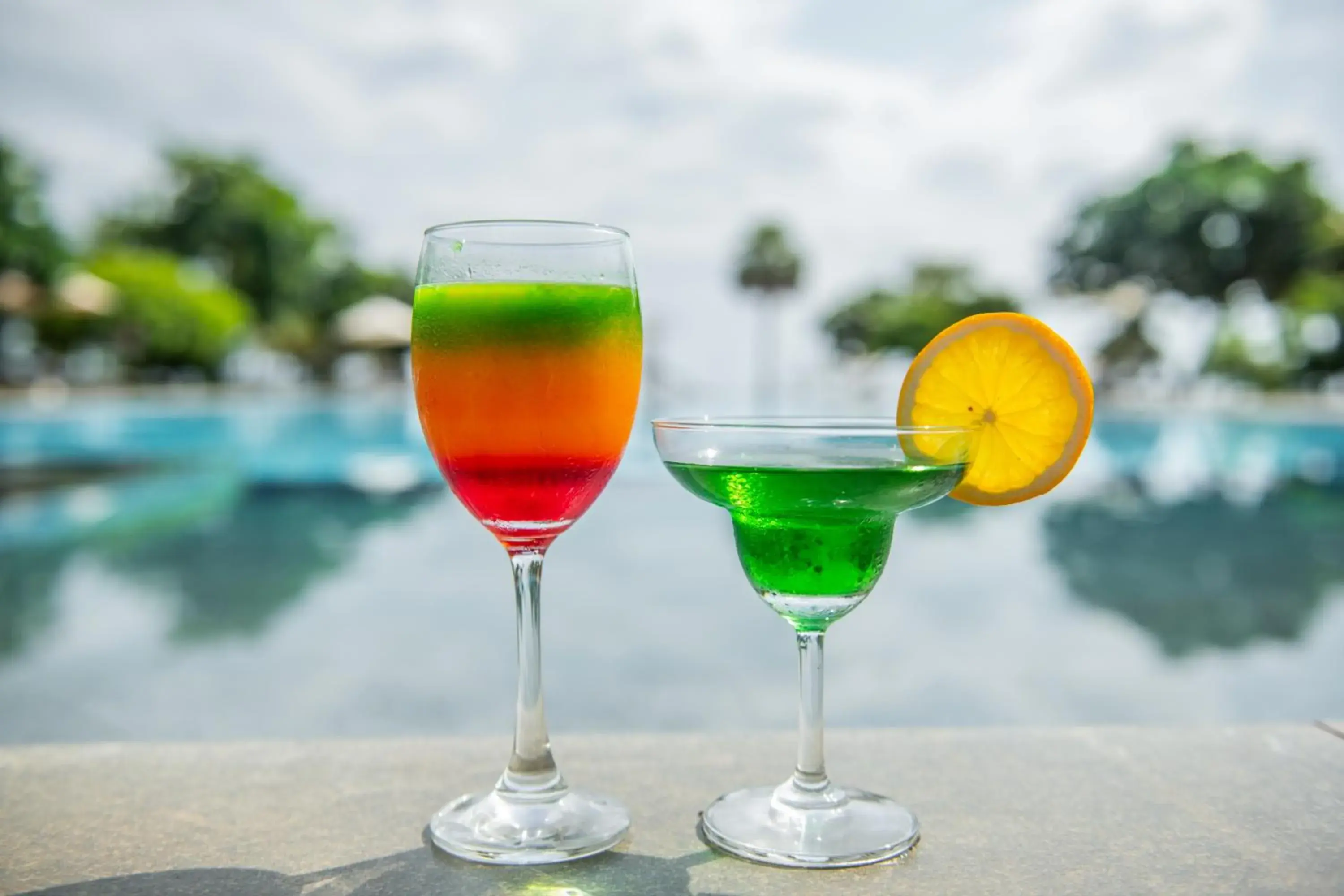 Swimming pool in Amethyst Resort Passikudah Swimming pool in Amethyst Resort Passikudah