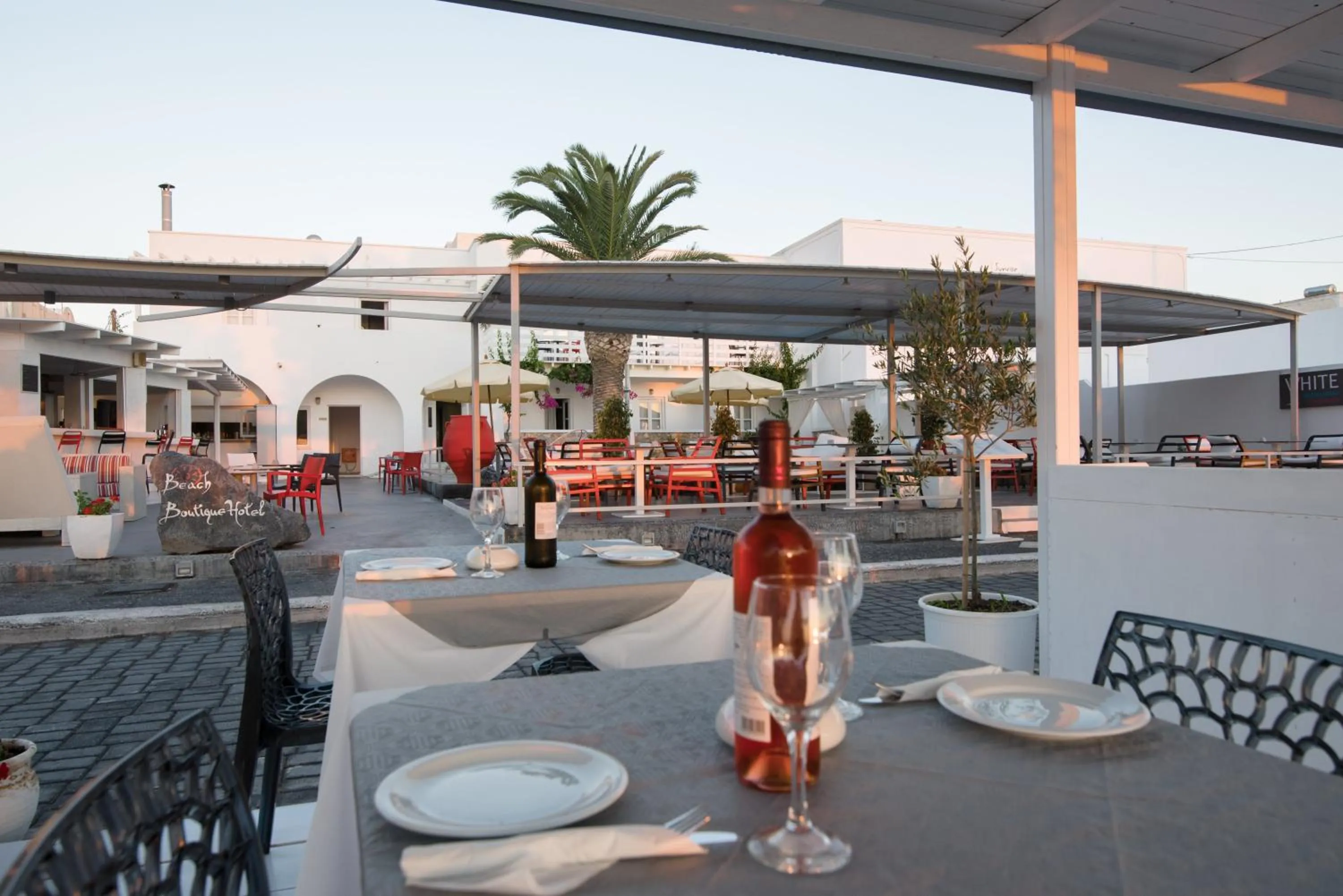 Restaurant/places to eat in Beach Boutique Hotel