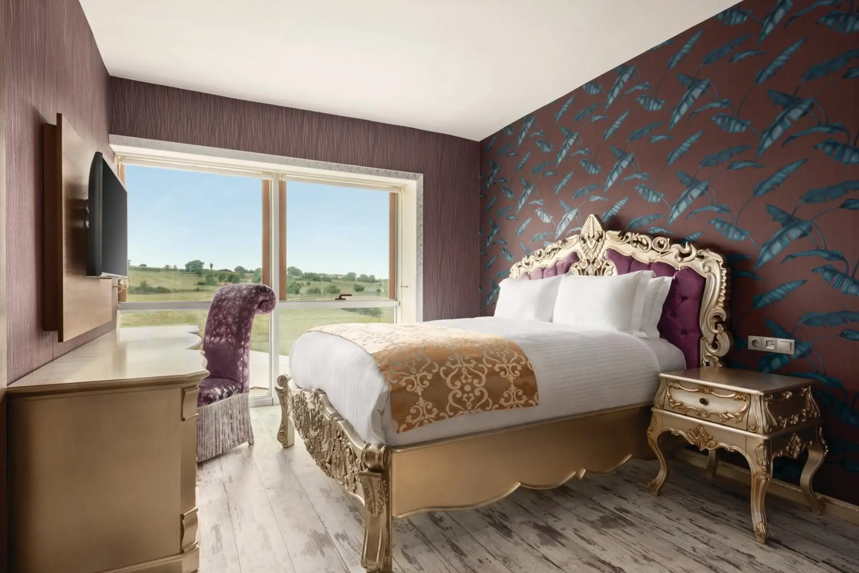 Premium Queen Suite - single occupancy - Non-Smoking in Wyndham Cerkezkoy Premium Queen Suite - single occupancy - Non-Smoking in Wyndham Cerkezkoy