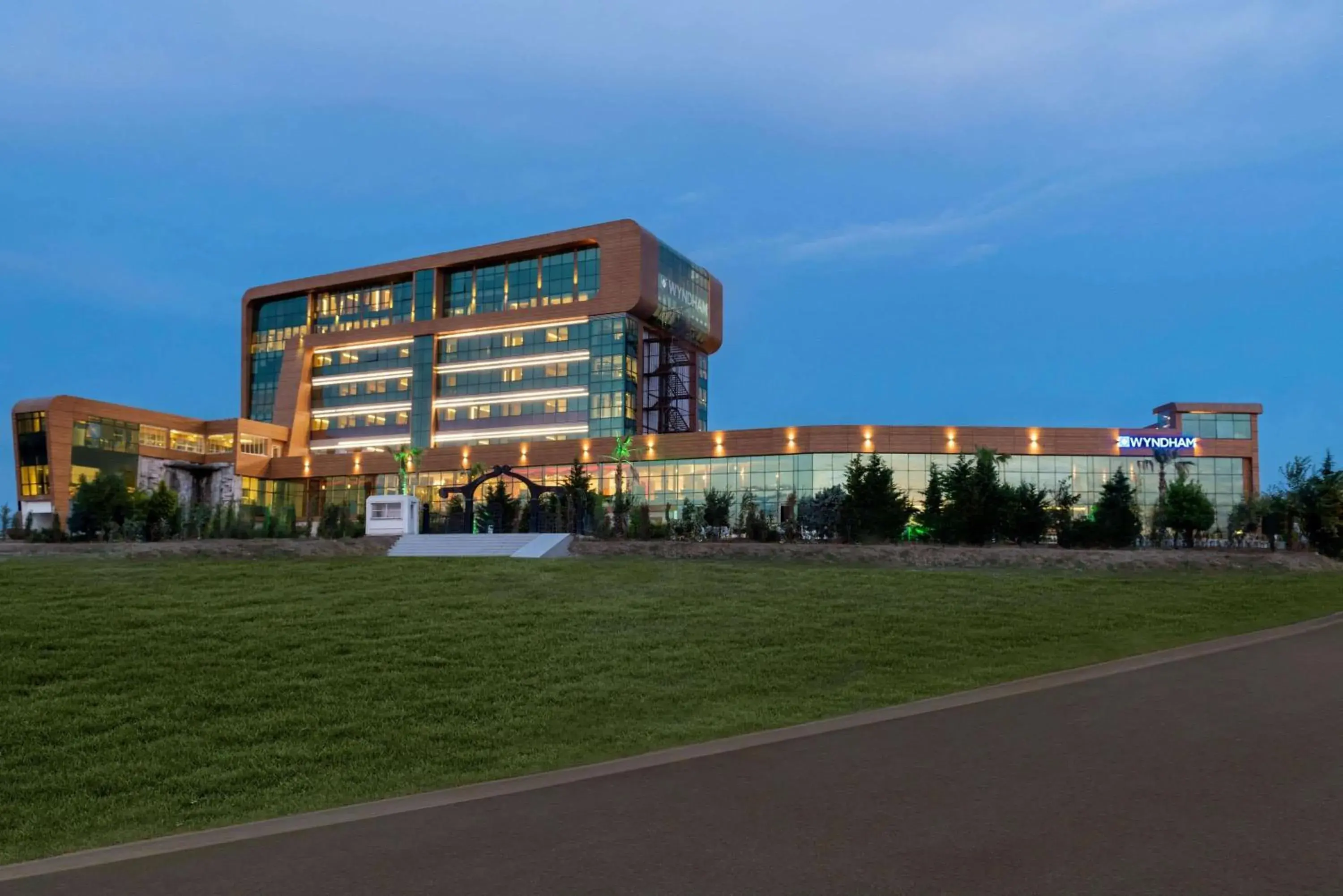 Property building in Wyndham Cerkezkoy Property building in Wyndham Cerkezkoy