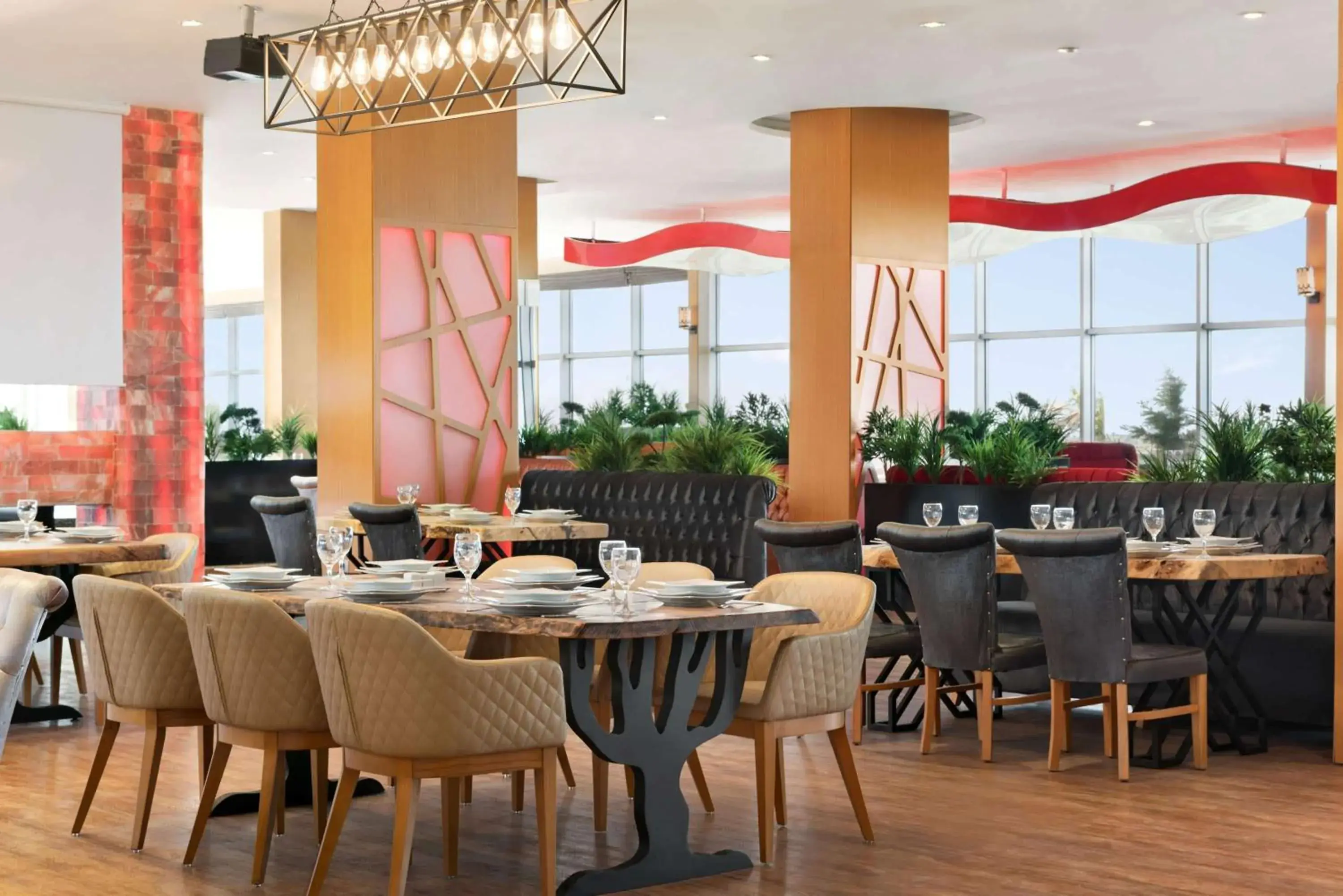 Restaurant/places to eat in Wyndham Cerkezkoy Restaurant/places to eat in Wyndham Cerkezkoy