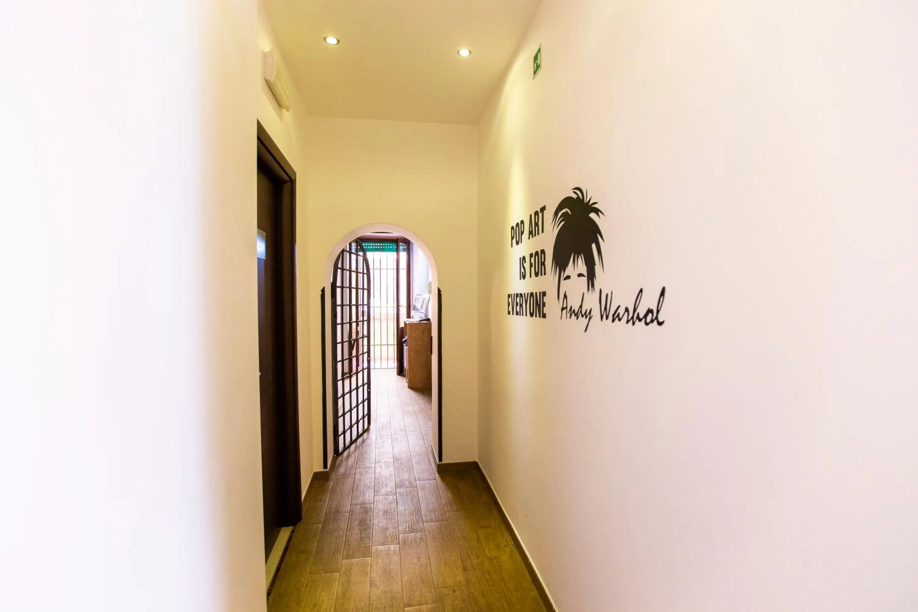 Lobby or reception in POP Art B&B