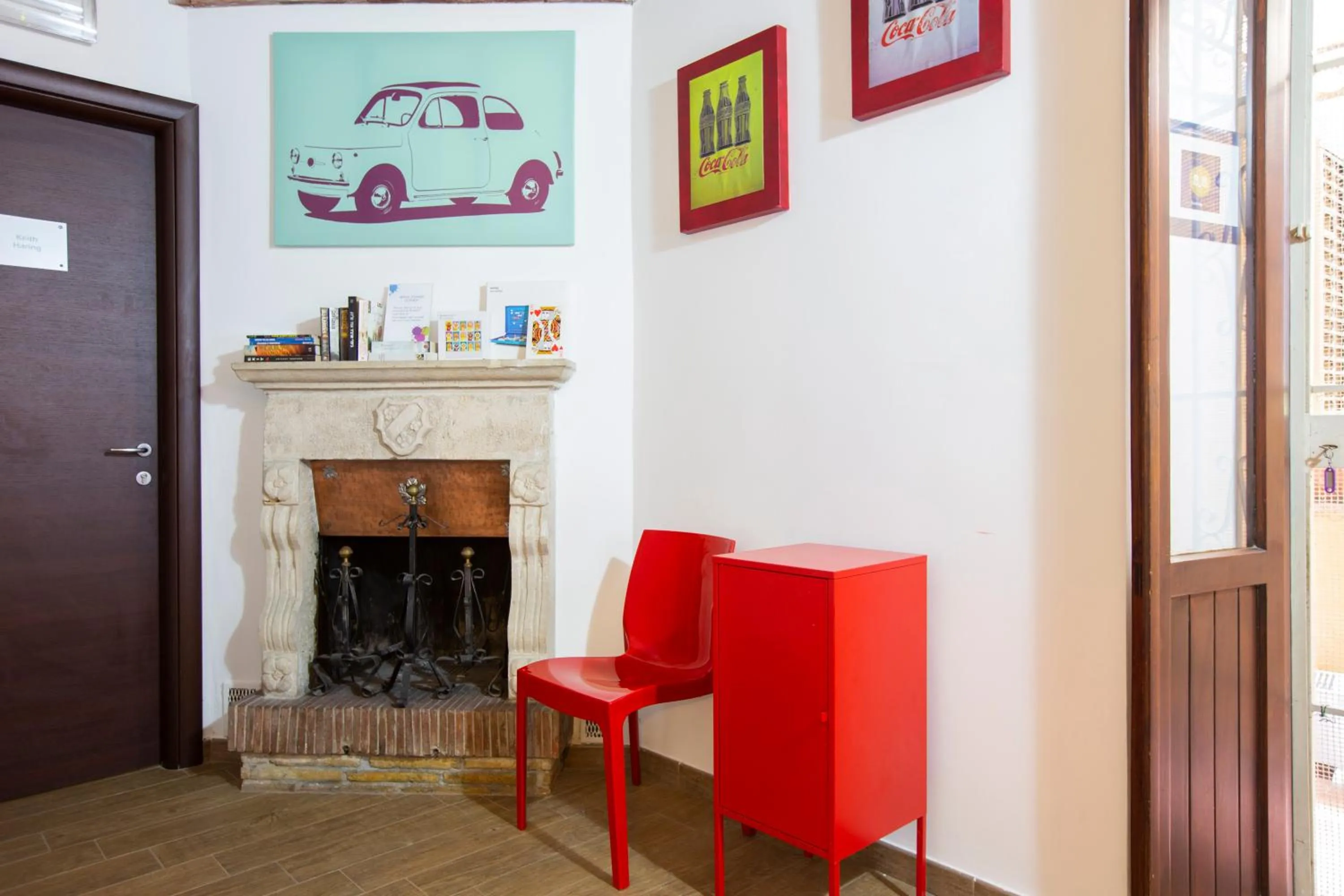 Lobby or reception in POP Art B&B