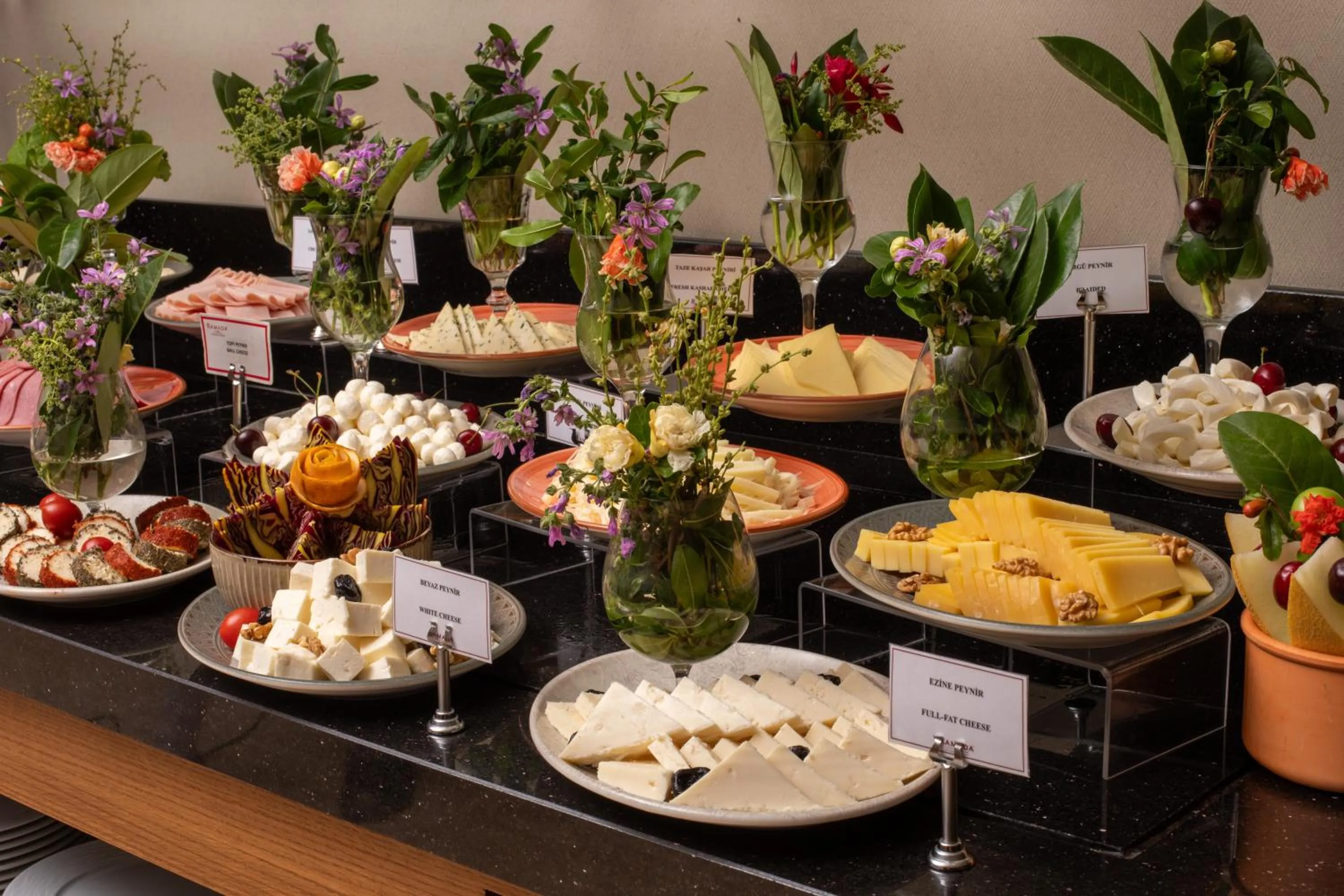 Food and drinks in Ramada Plaza by Wyndham Istanbul Atakoy