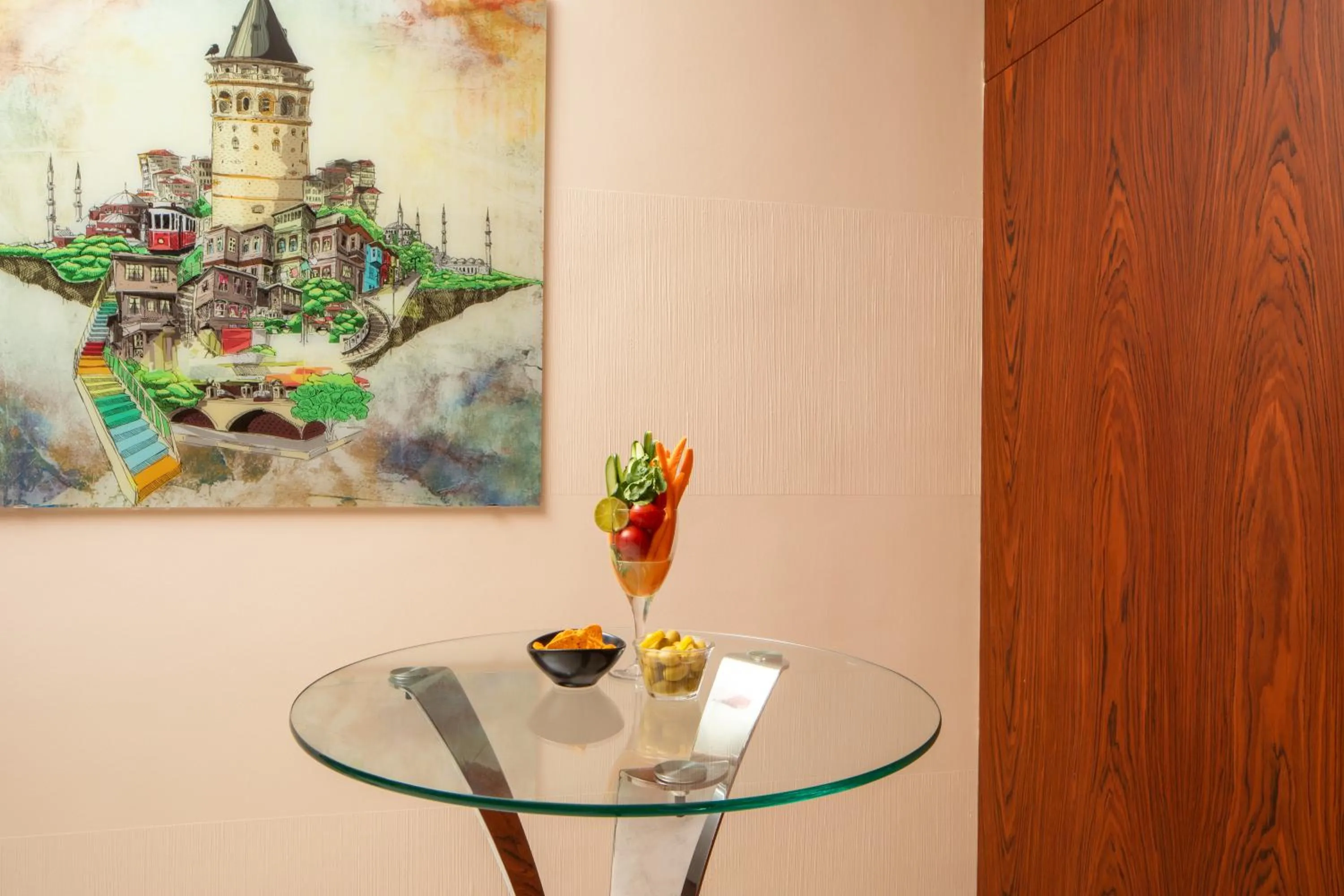 Food and drinks in Ramada Plaza by Wyndham Istanbul Atakoy