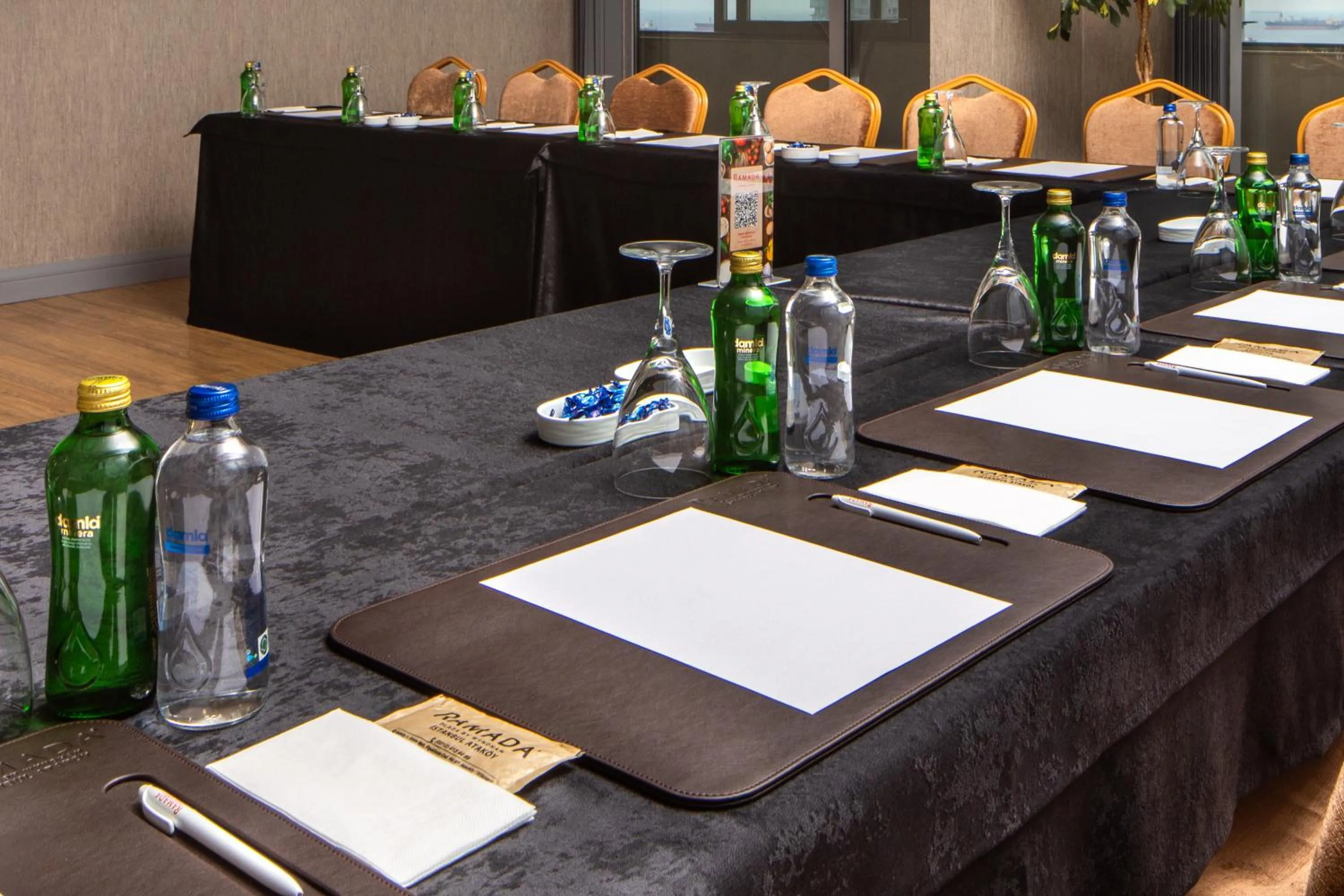 Food and drinks in Ramada Plaza by Wyndham Istanbul Atakoy