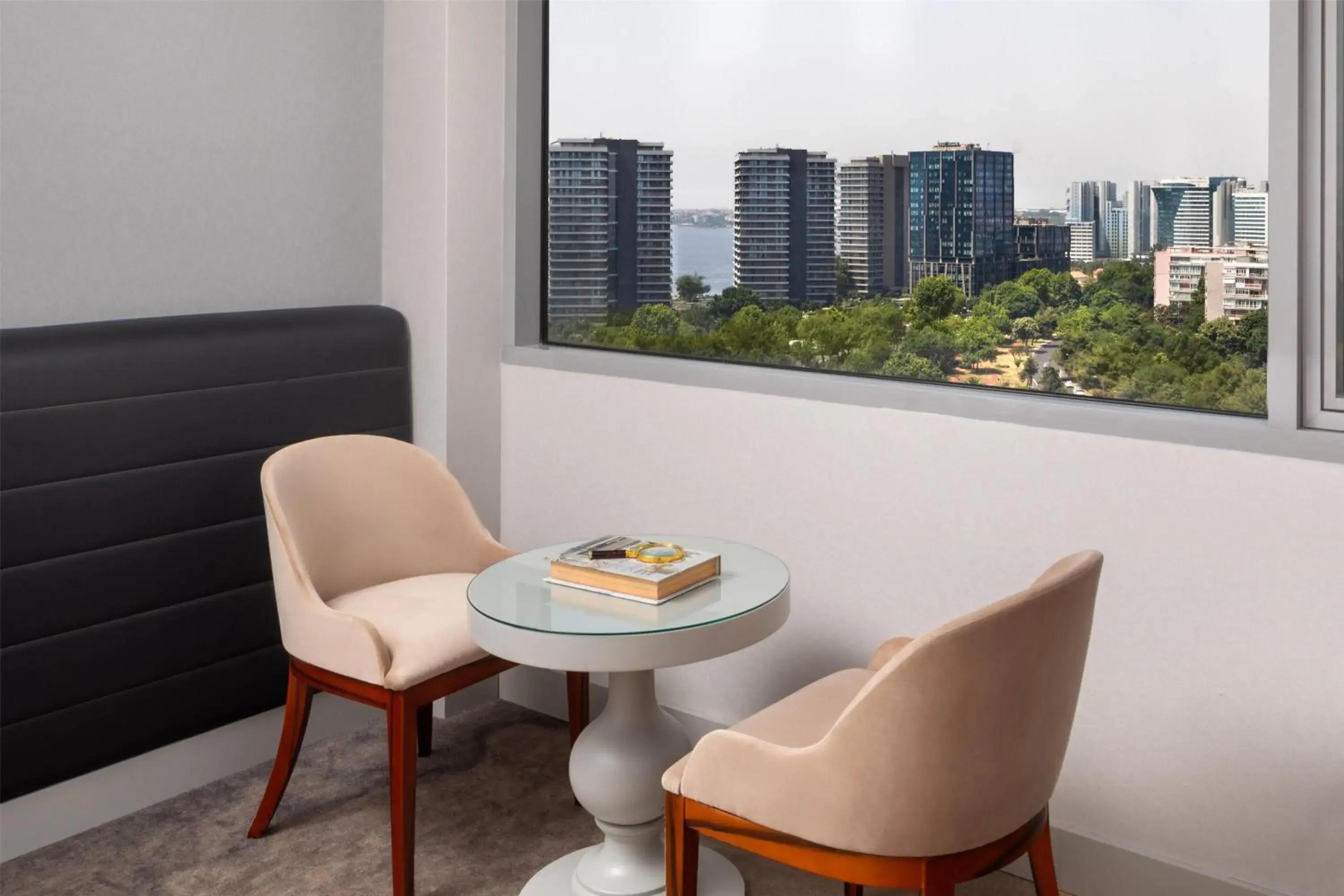 Standard Room with Two Twin Beds - City View in Ramada Plaza by Wyndham Istanbul Atakoy Standard Room with Two Twin Beds - City View in Ramada Plaza by Wyndham Istanbul Atakoy