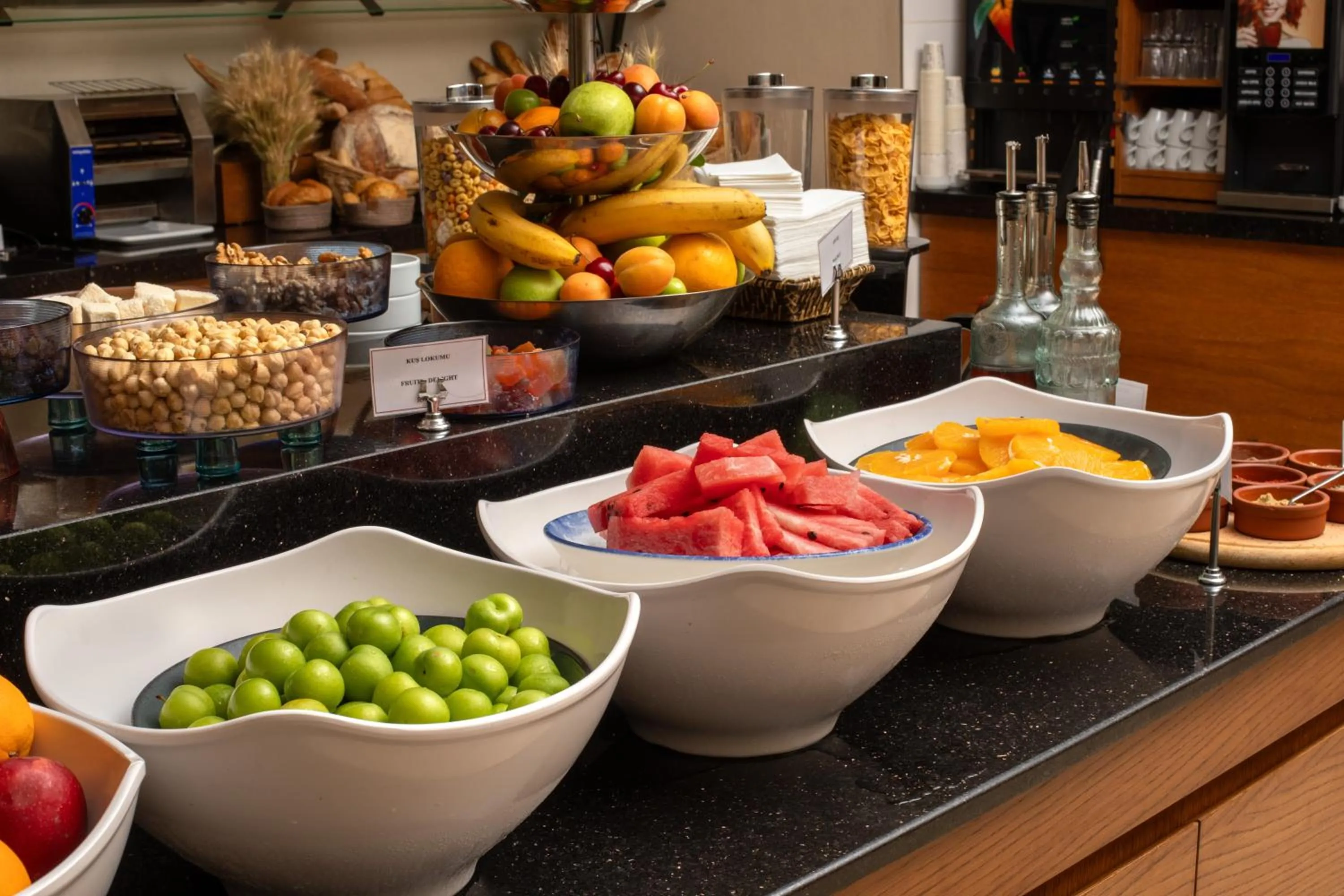 Food and drinks in Ramada Plaza by Wyndham Istanbul Atakoy