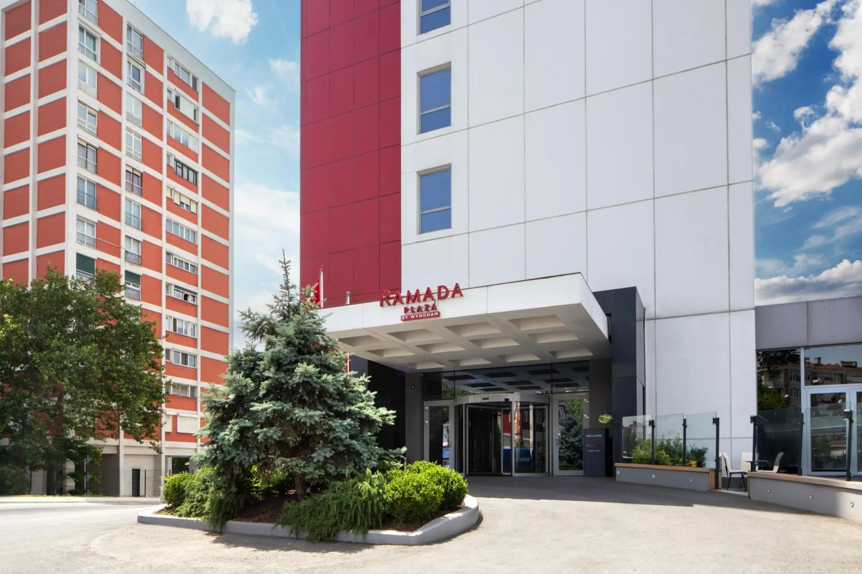 Property building in Ramada Plaza by Wyndham Istanbul Atakoy Property building in Ramada Plaza by Wyndham Istanbul Atakoy