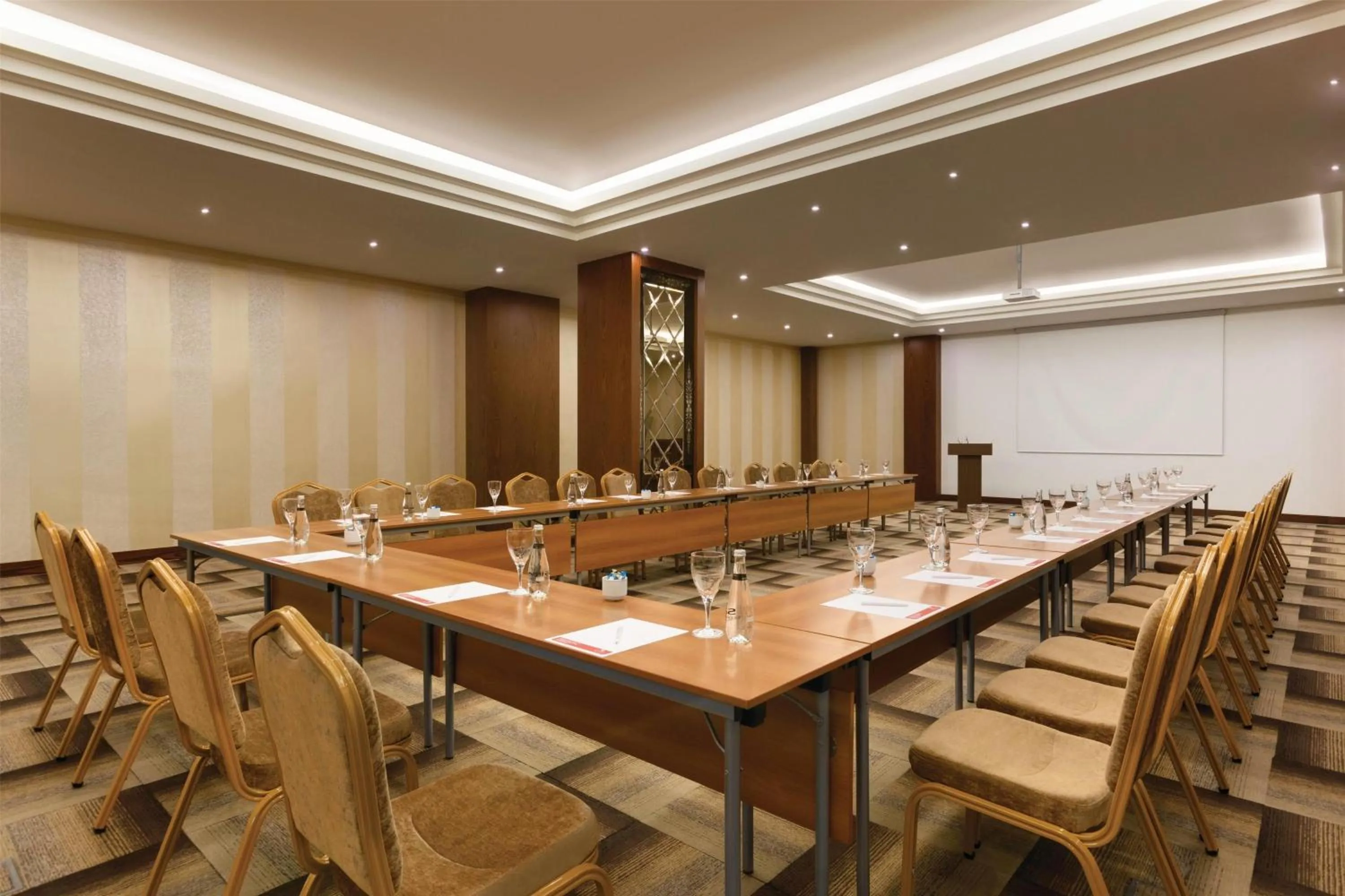 Meeting/conference room in Ramada Plaza by Wyndham Istanbul Atakoy