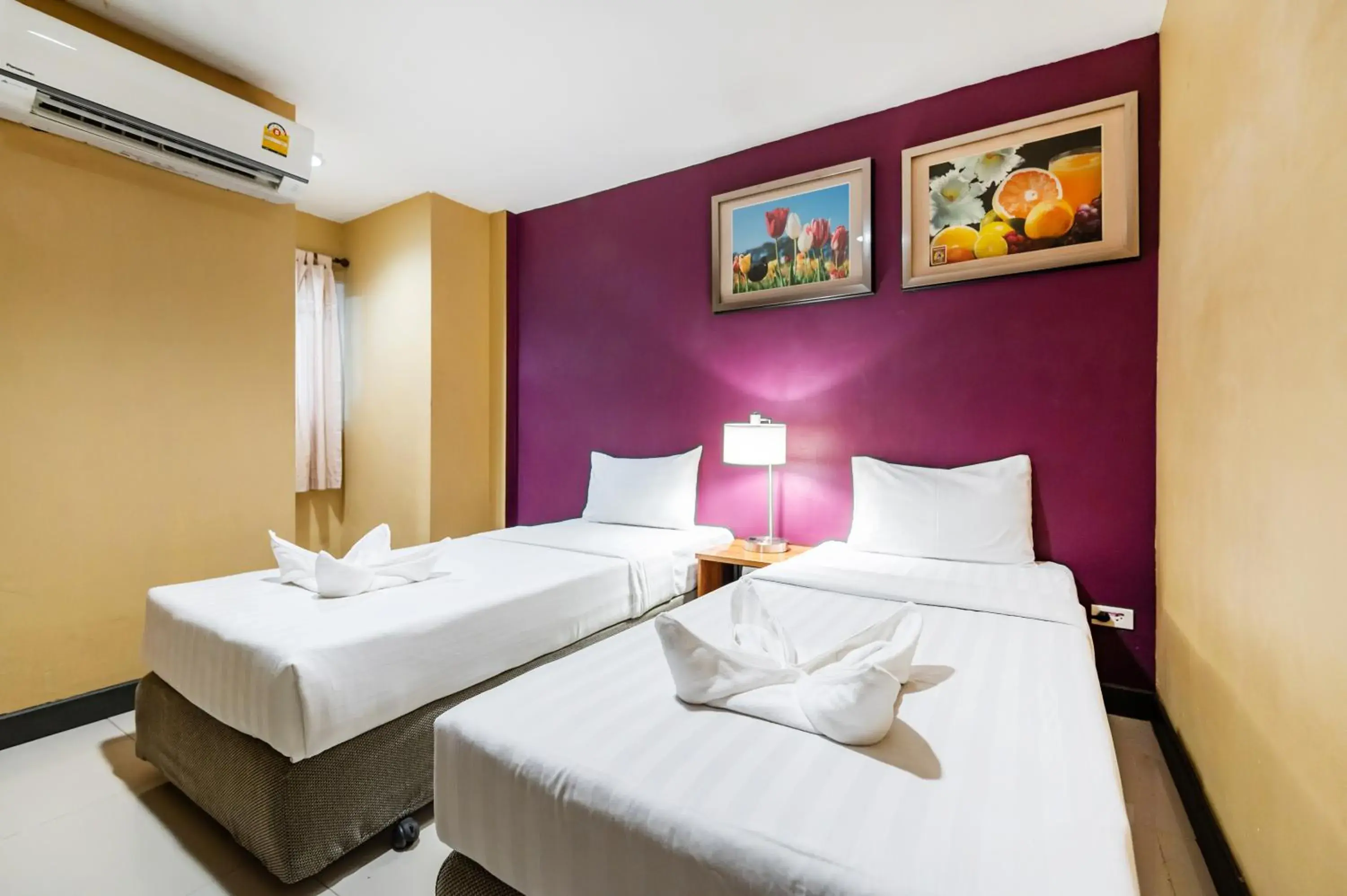 Standard Twin Room (No Window) in The Richy Place Guest House Standard Twin Room (No Window) in The Richy Place Guest House