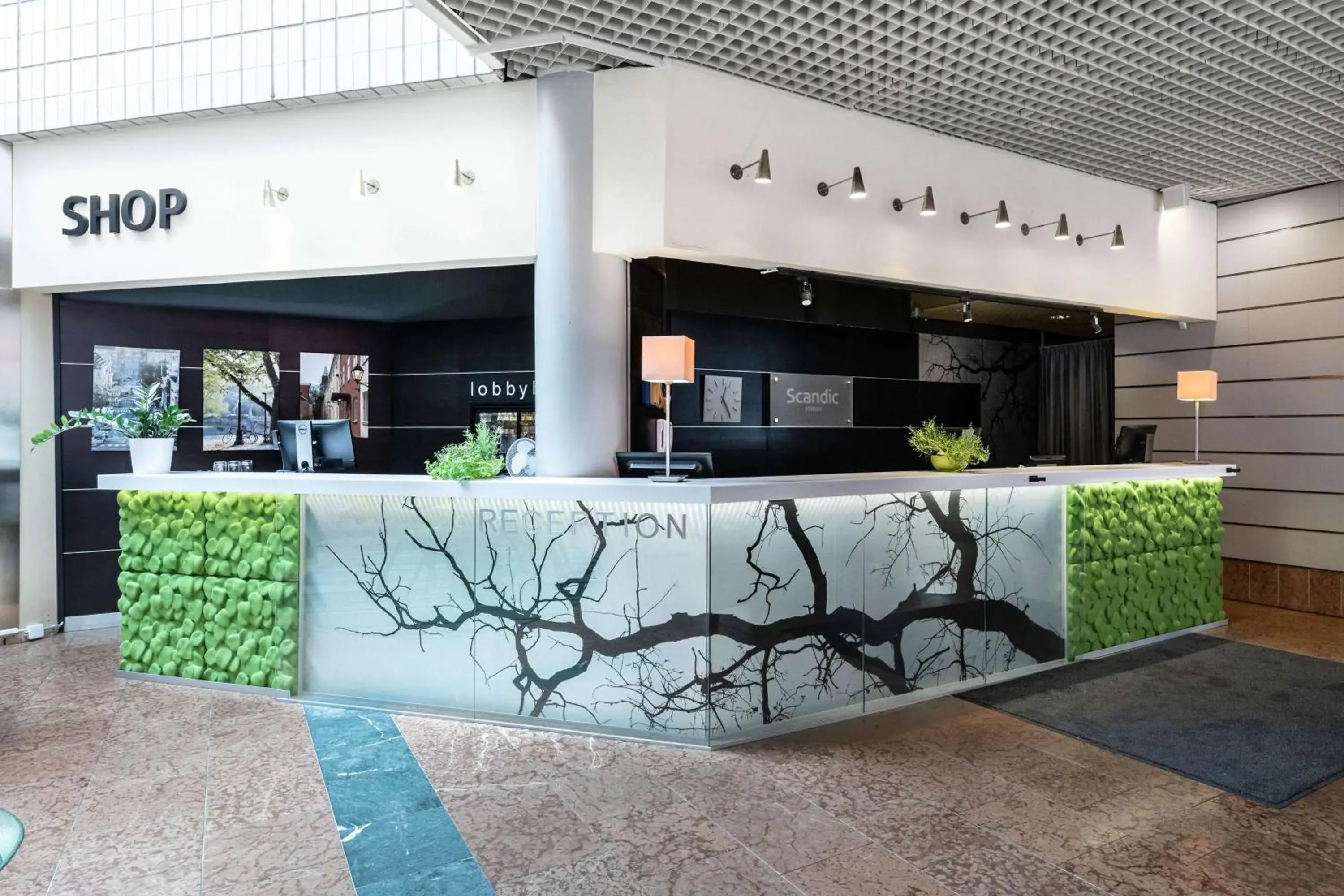 Lobby or reception in Scandic Atrium Lobby or reception in Scandic Atrium