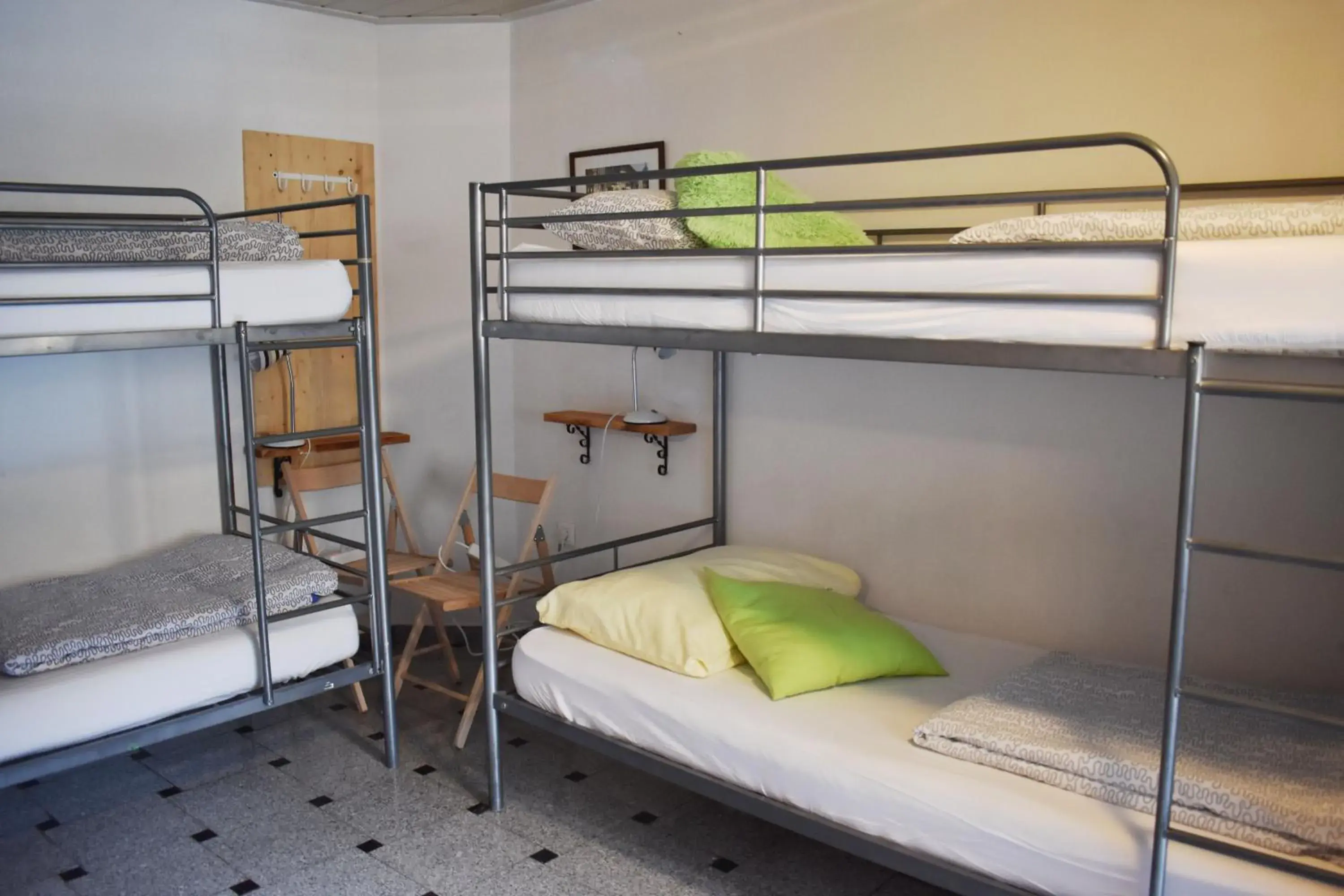 bunk bed, Bed in Hostel 24 bunk bed, Bed in Hostel 24