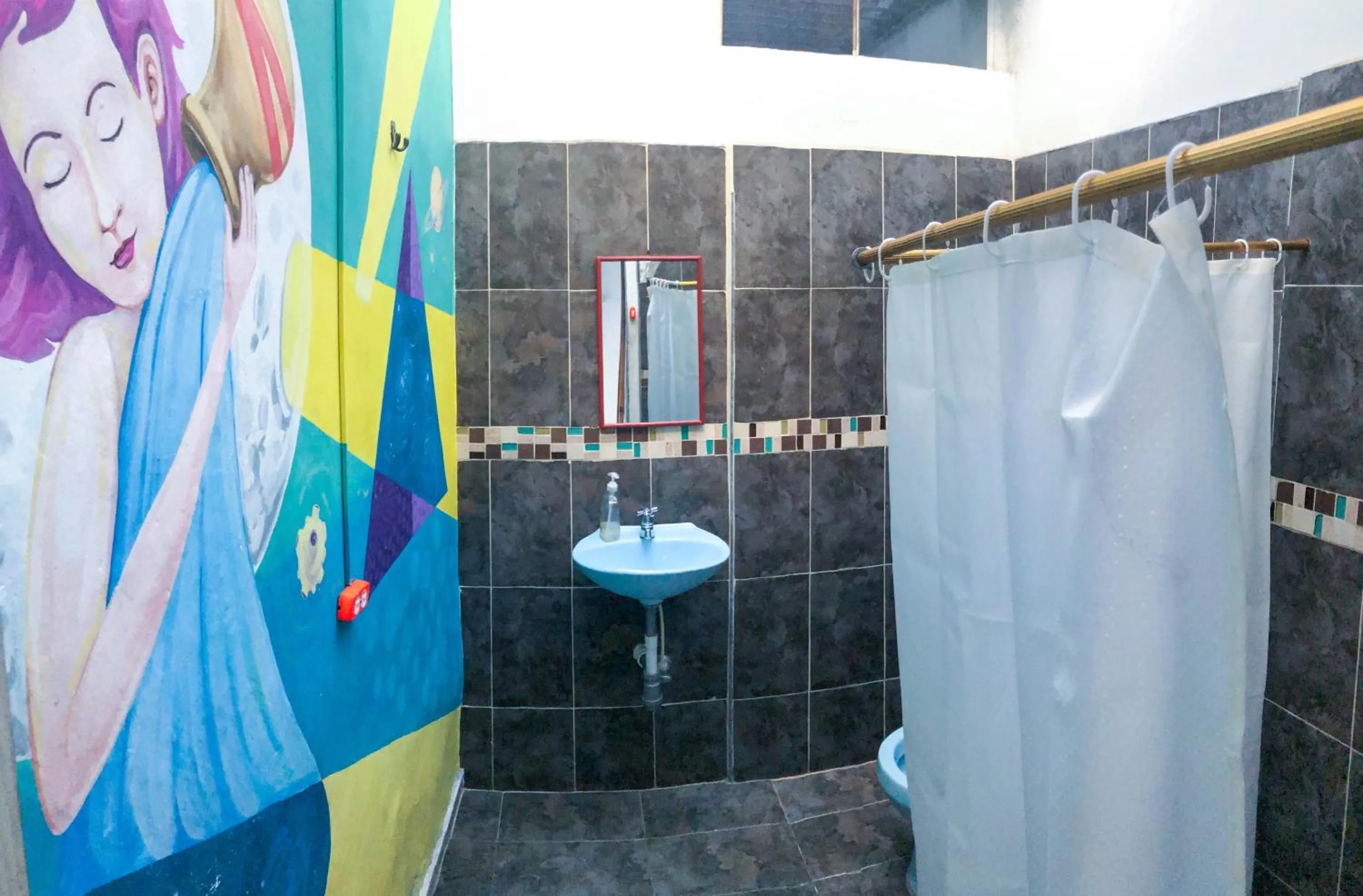 Toilet in JEP Hostel