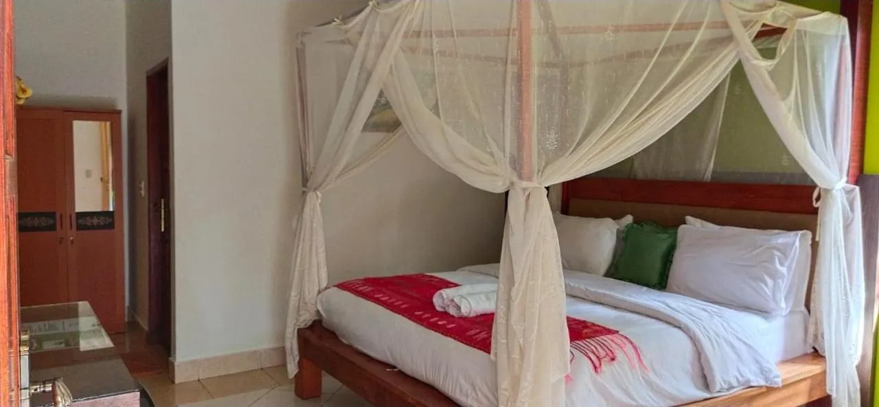 Bed in Toba Village Inn