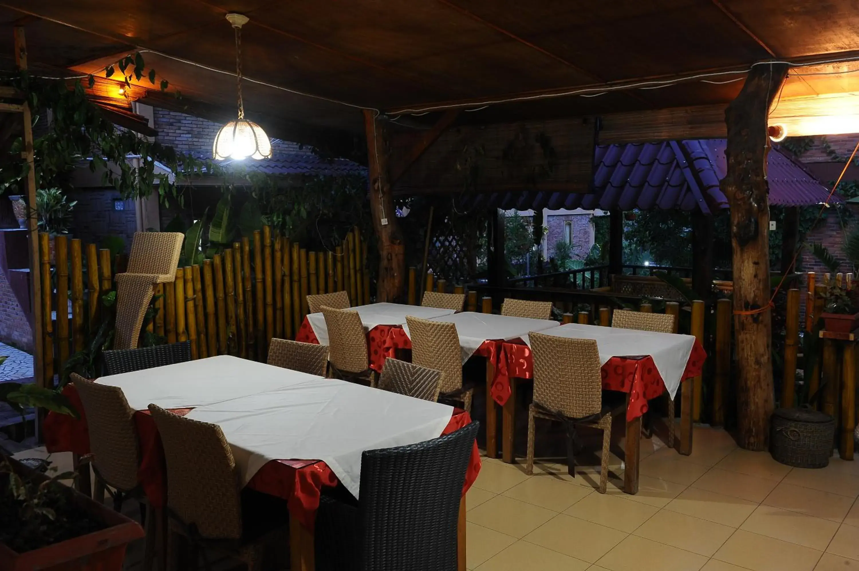 Restaurant/places to eat in Toba Village Inn Restaurant/places to eat in Toba Village Inn
