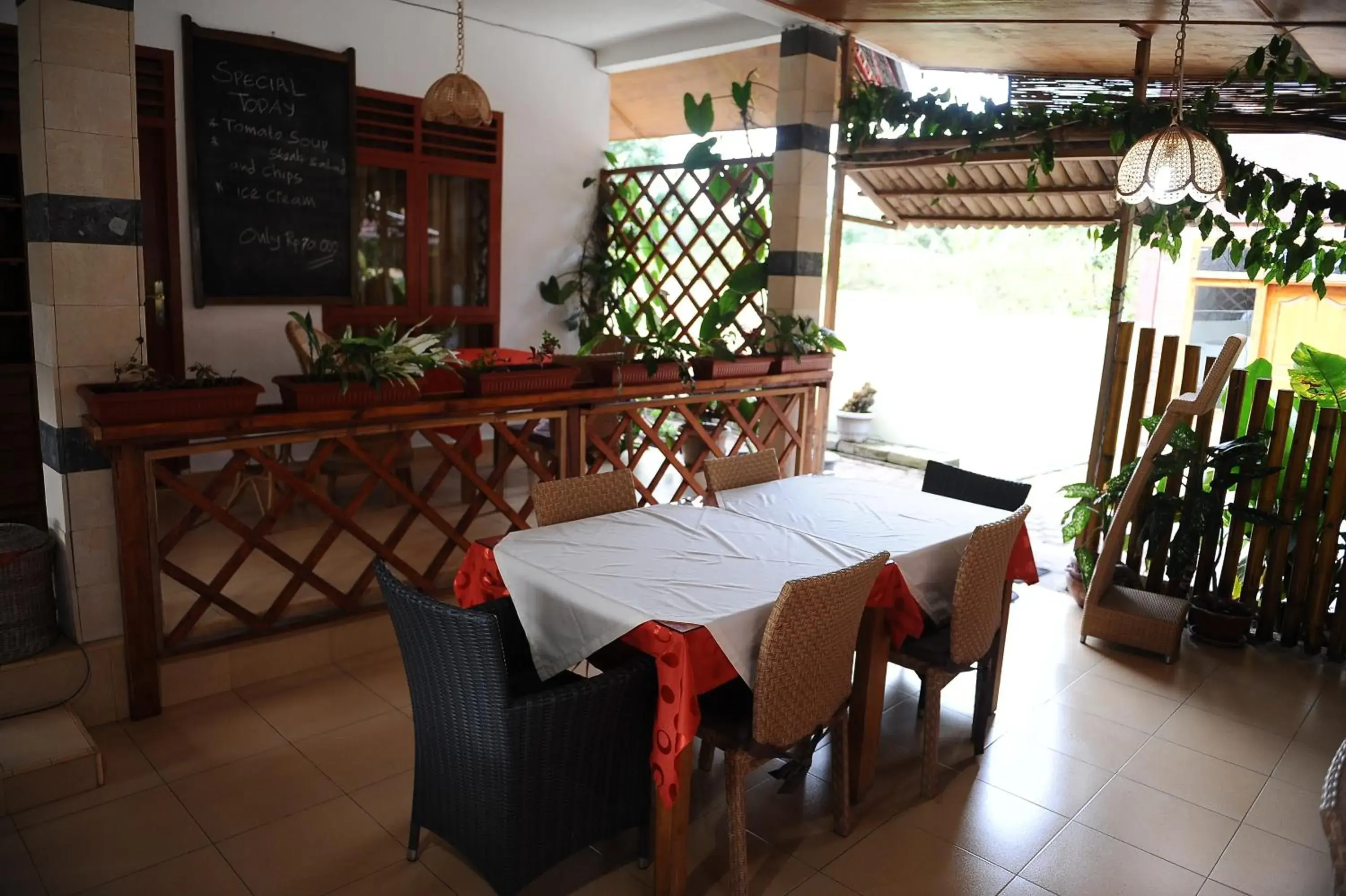 Restaurant/places to eat in Toba Village Inn Restaurant/places to eat in Toba Village Inn