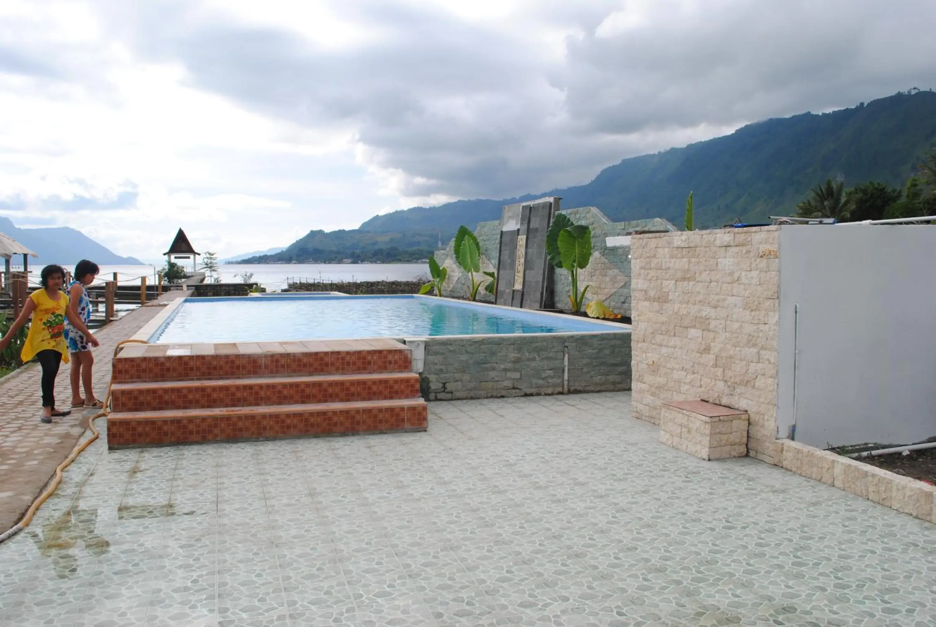 Facade/entrance in Toba Village Inn Facade/entrance in Toba Village Inn