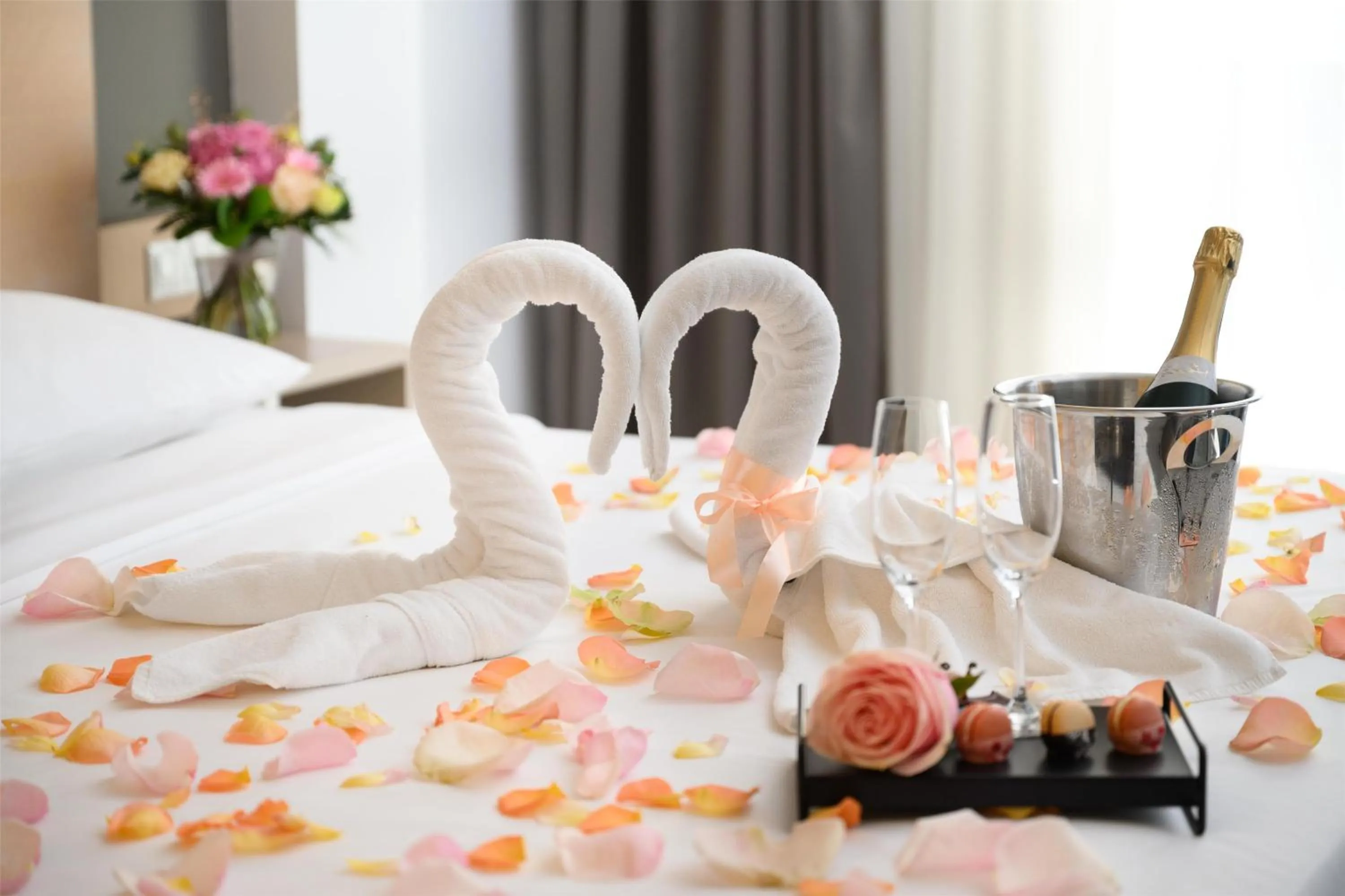 Other, Bed in Park Inn By Radisson Budapest