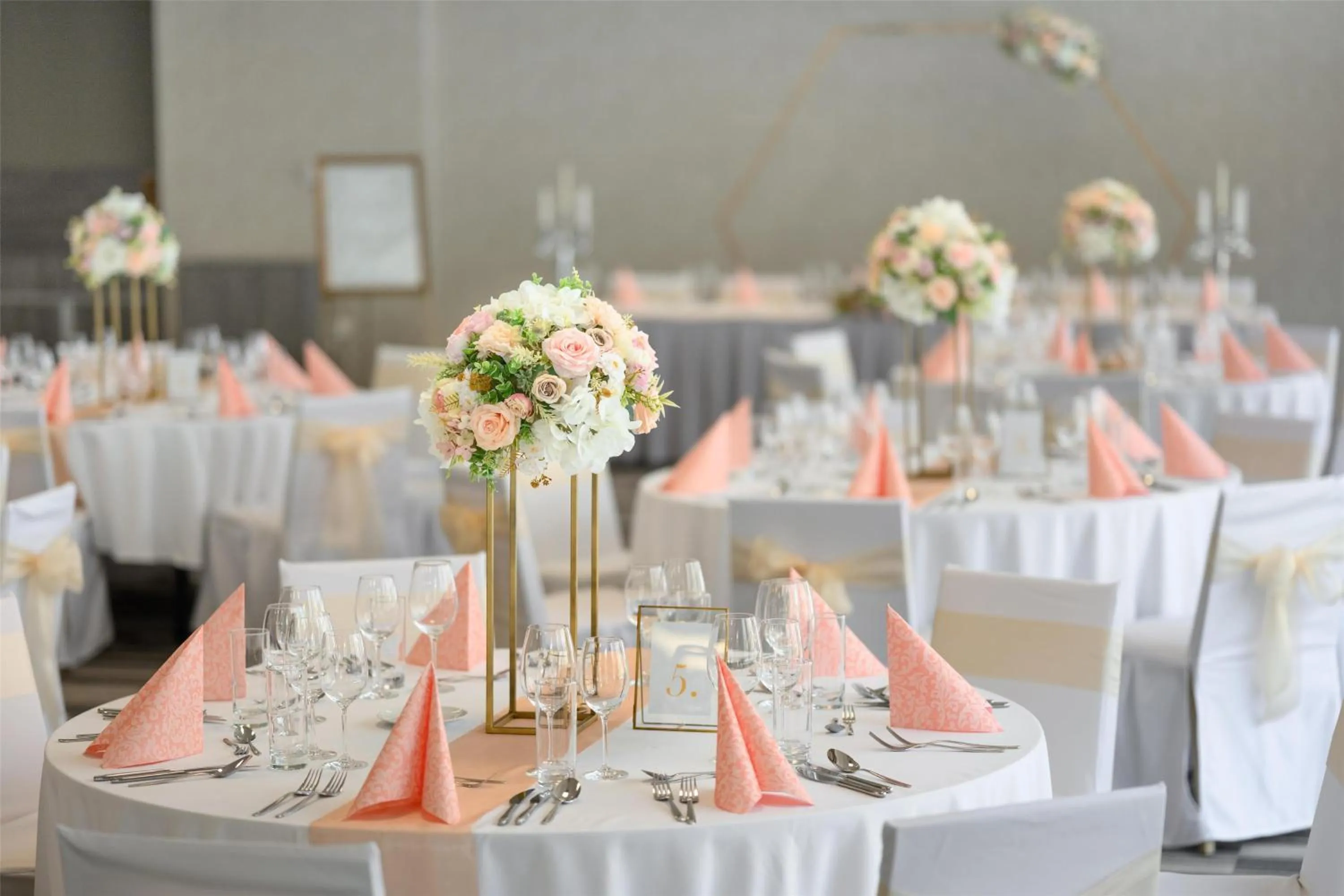 wedding in Park Inn By Radisson Budapest