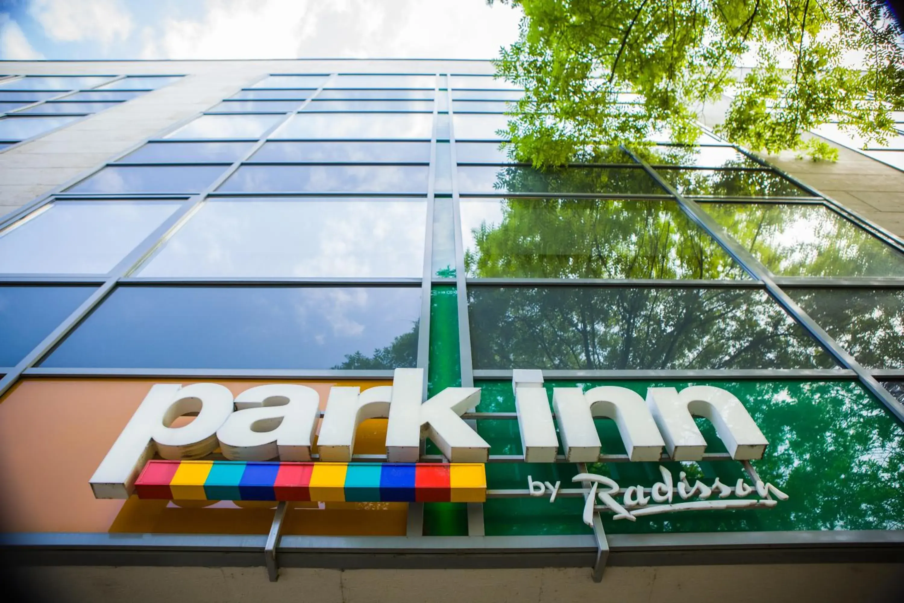 Facade/entrance in Park Inn By Radisson Budapest Facade/entrance in Park Inn By Radisson Budapest
