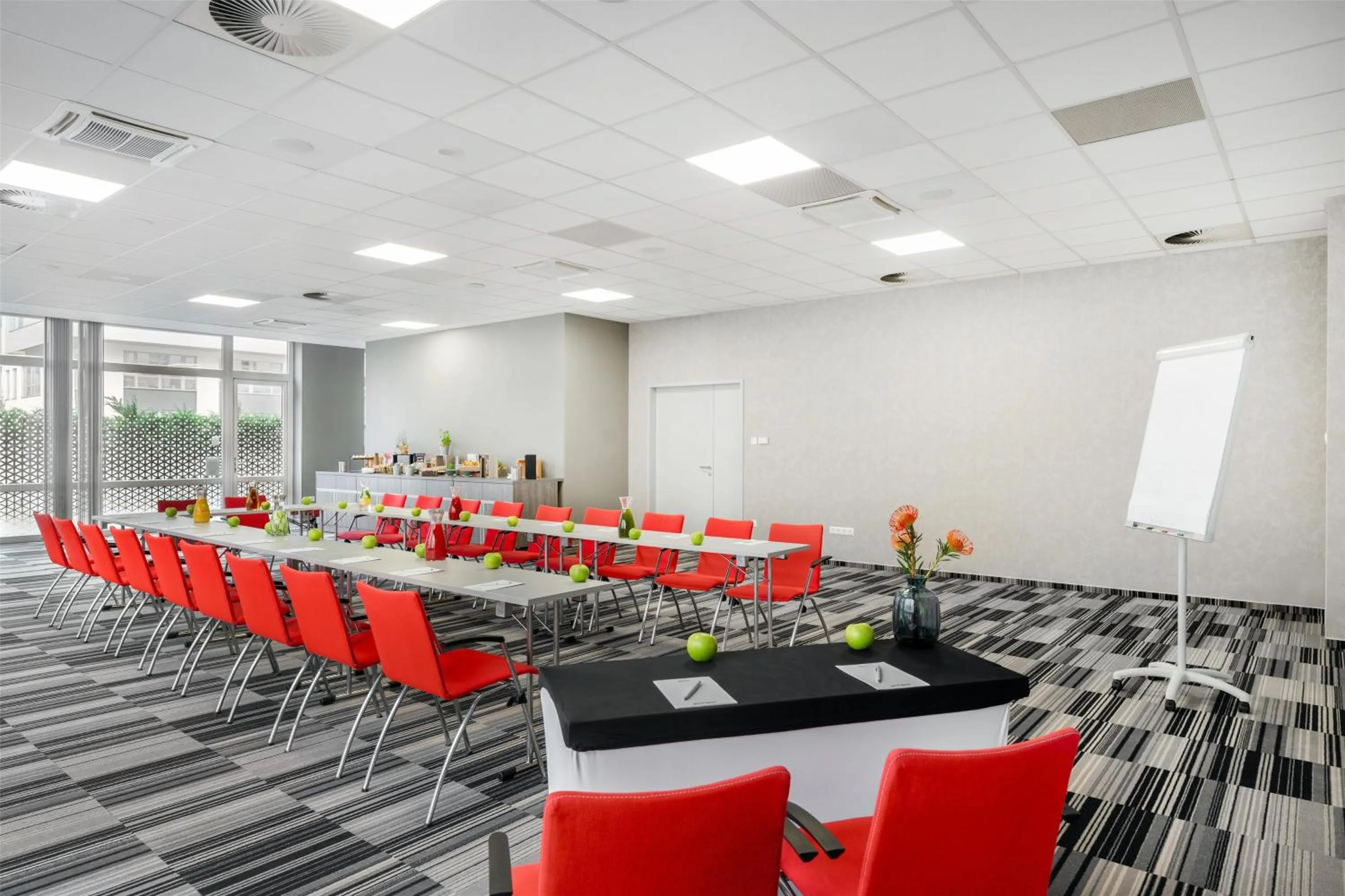 Meeting/conference room in Park Inn By Radisson Budapest