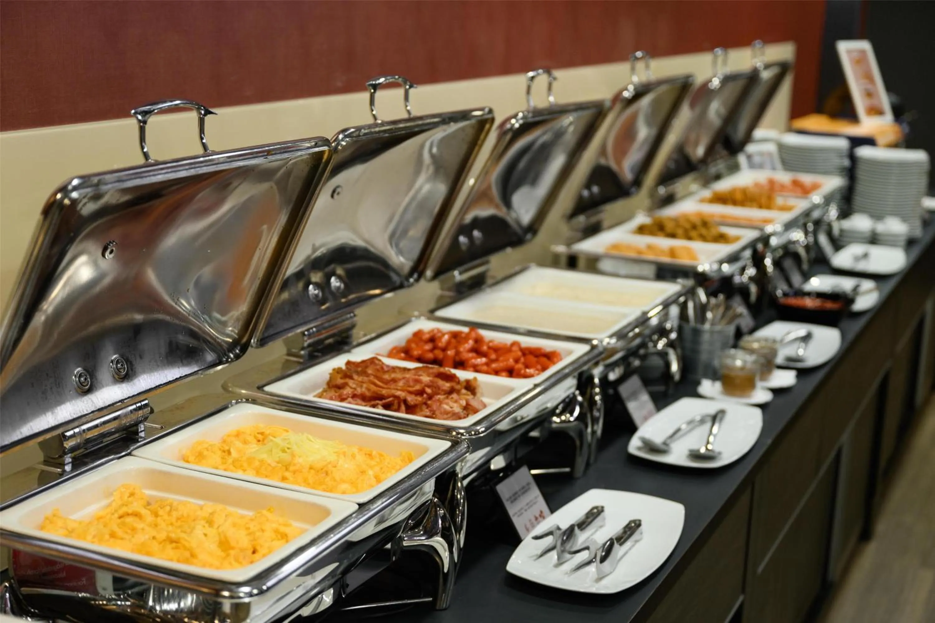 Breakfast in Park Inn By Radisson Budapest