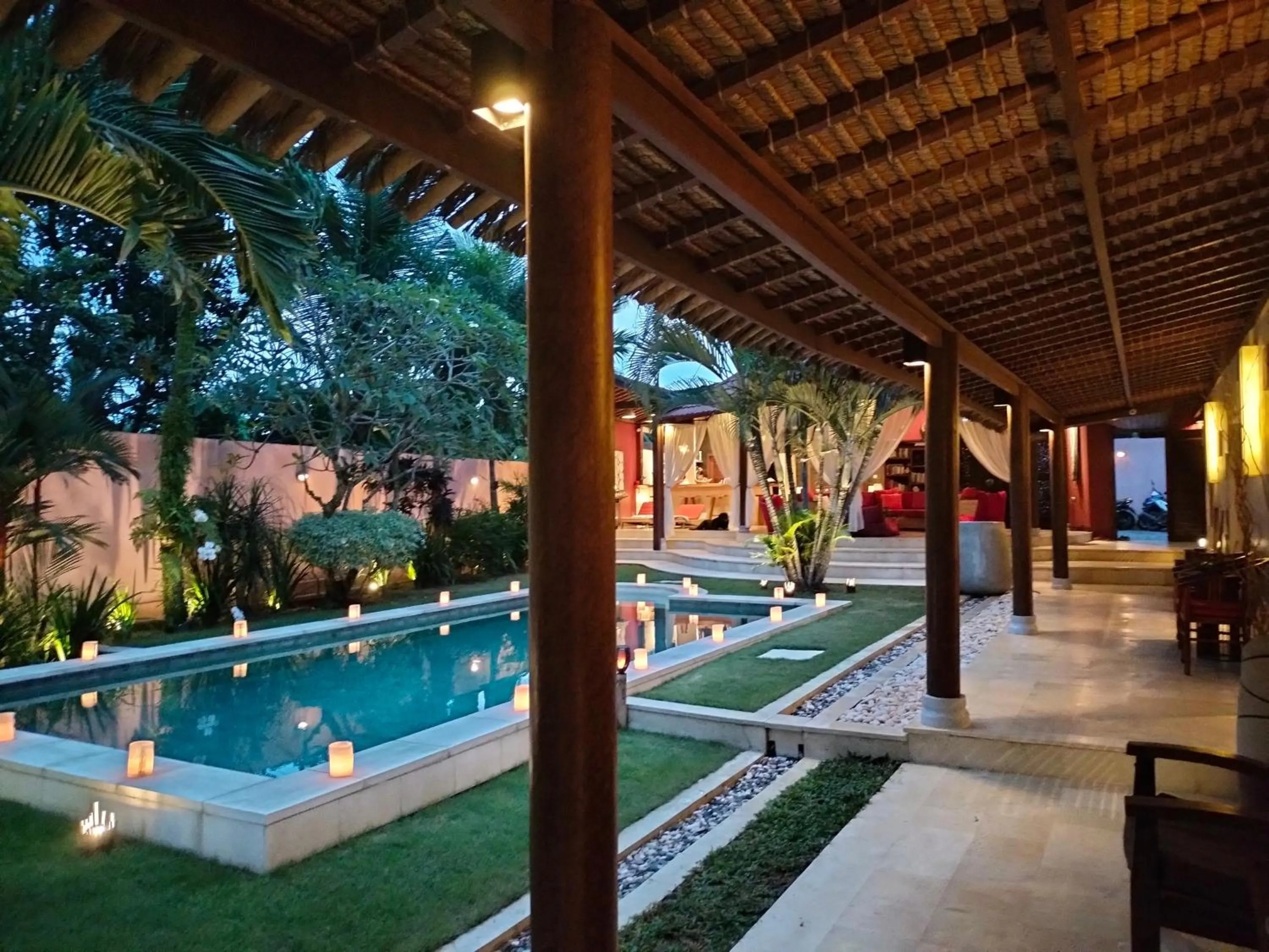 Swimming pool in Villa Pilou Boutique Hotel