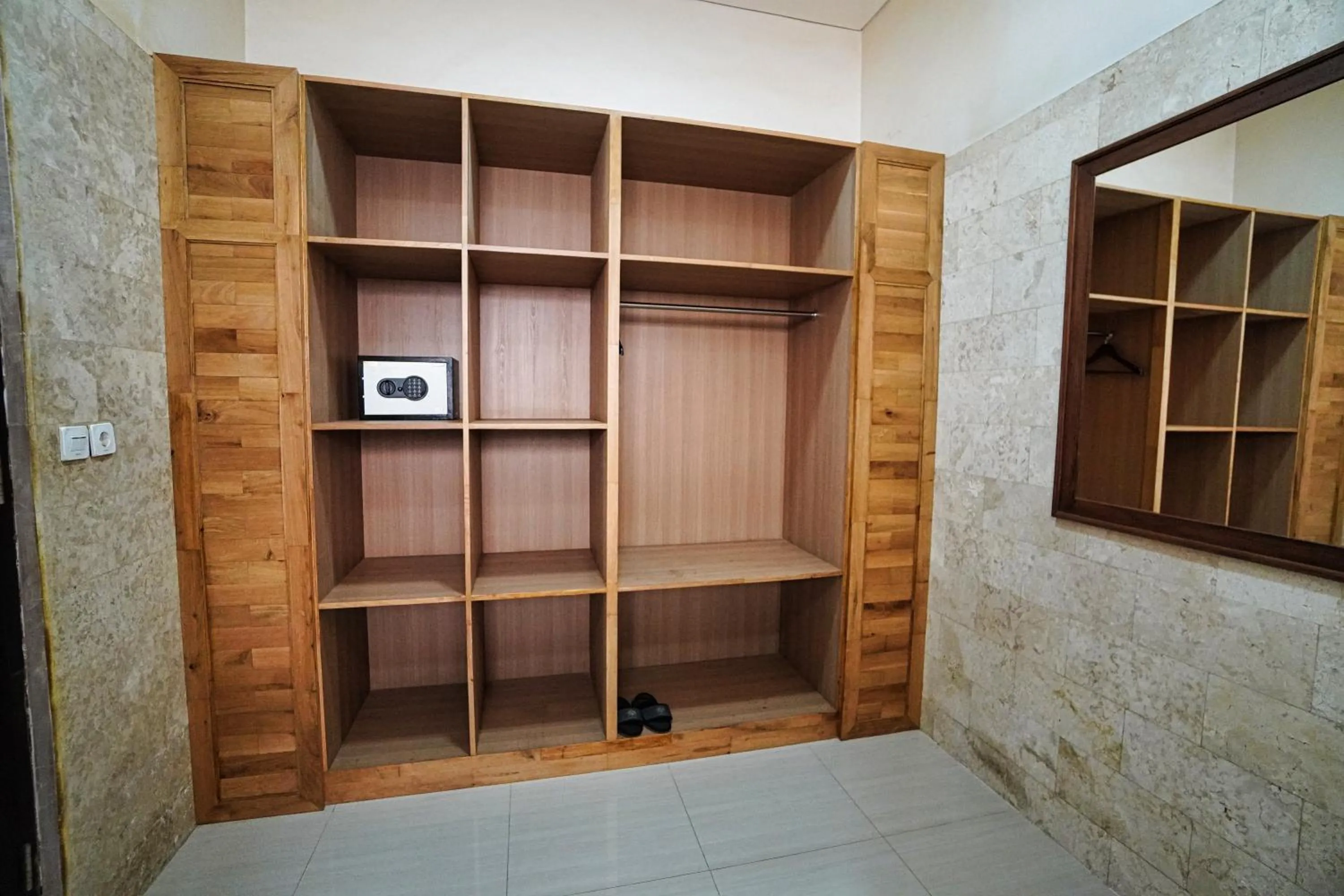 safe in Adil Villa & Resort