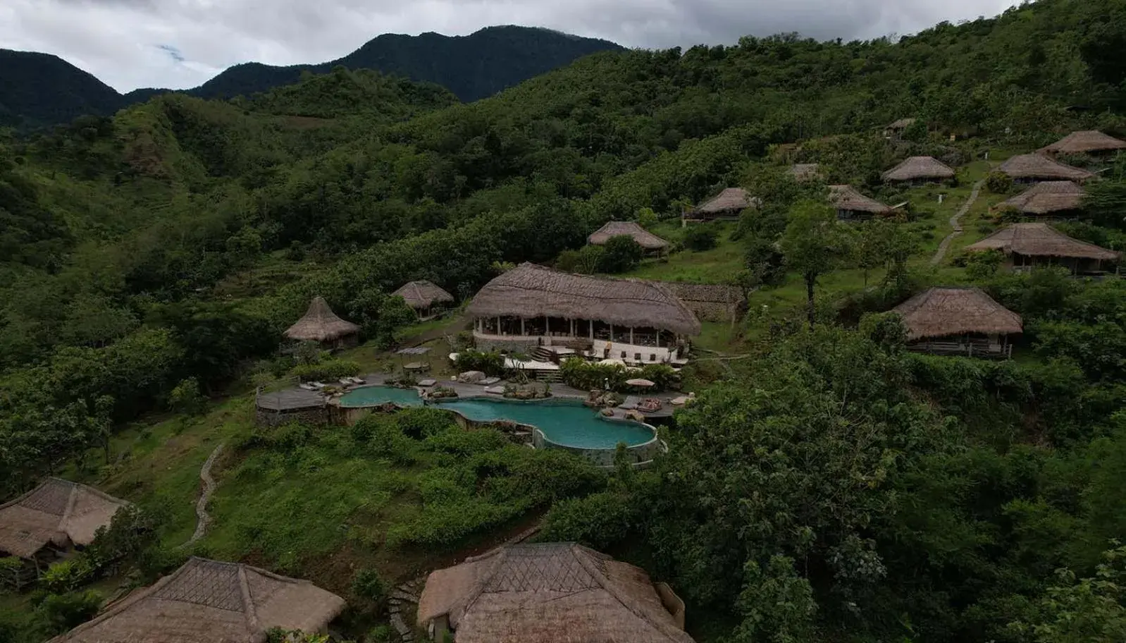 Property building in MATHIS Lodge Amed Property building in MATHIS Lodge Amed