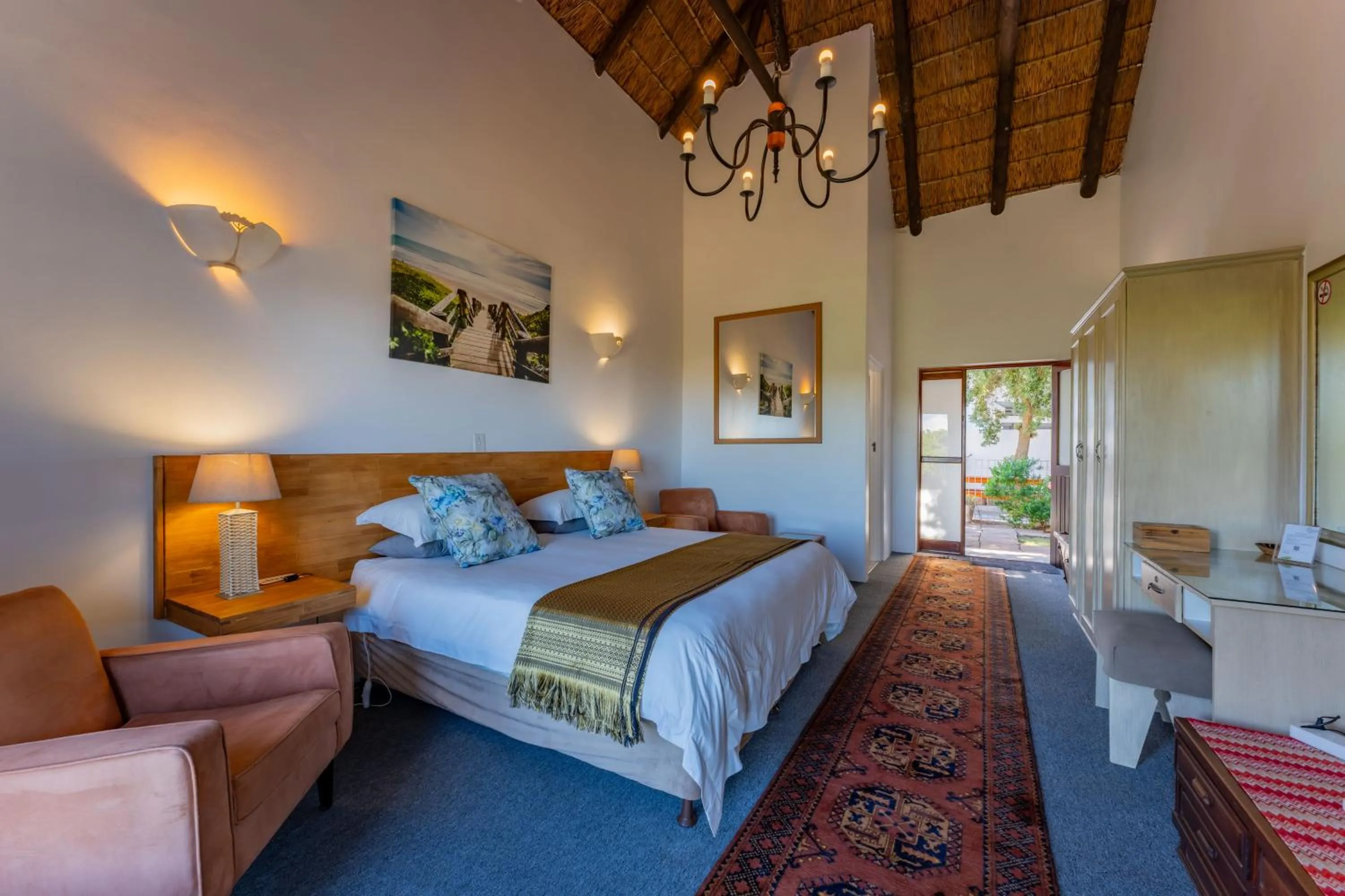 Bedroom, Bed in Cycads on Sea Guest House