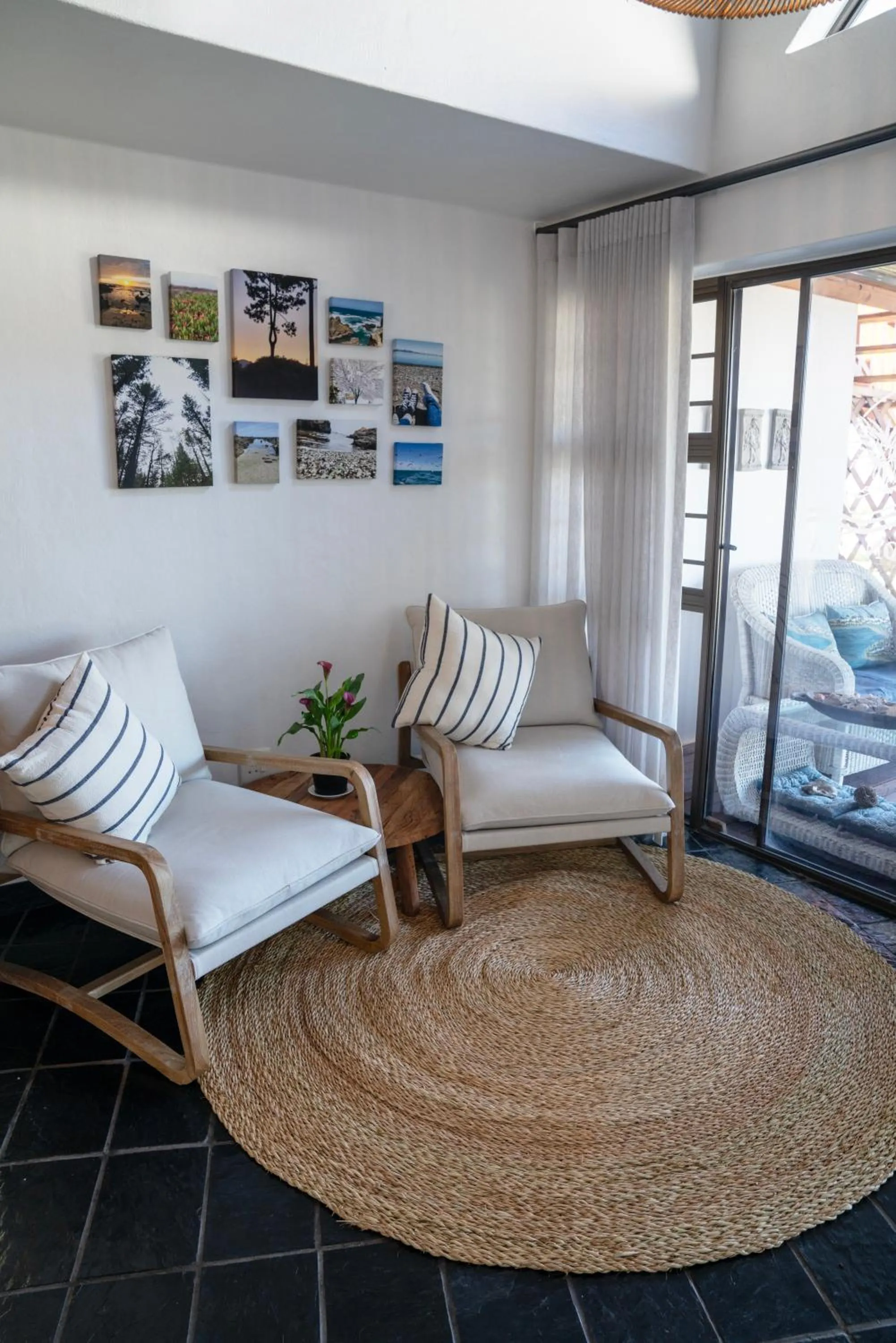 Lobby or reception in Cycads on Sea Guest House