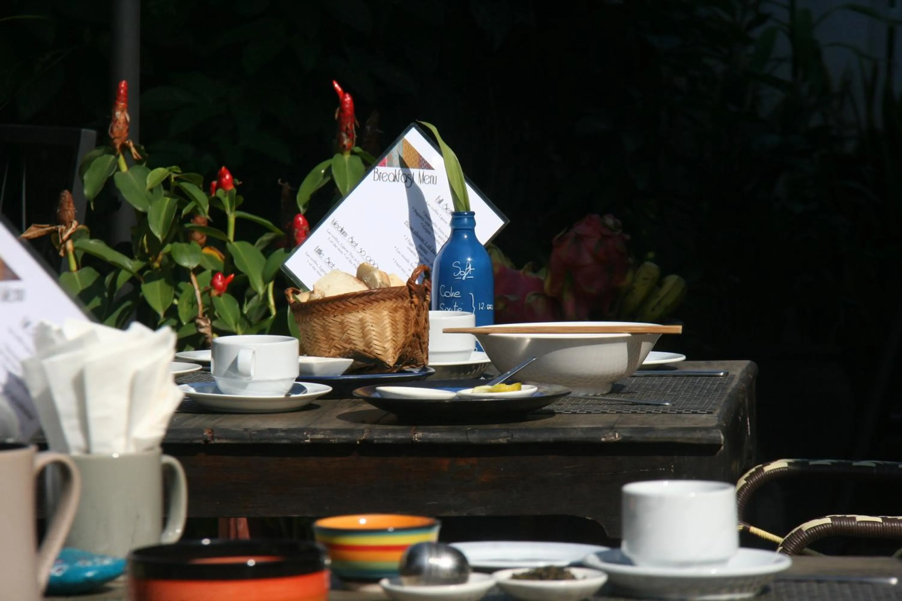 Restaurant/places to eat in Cold River