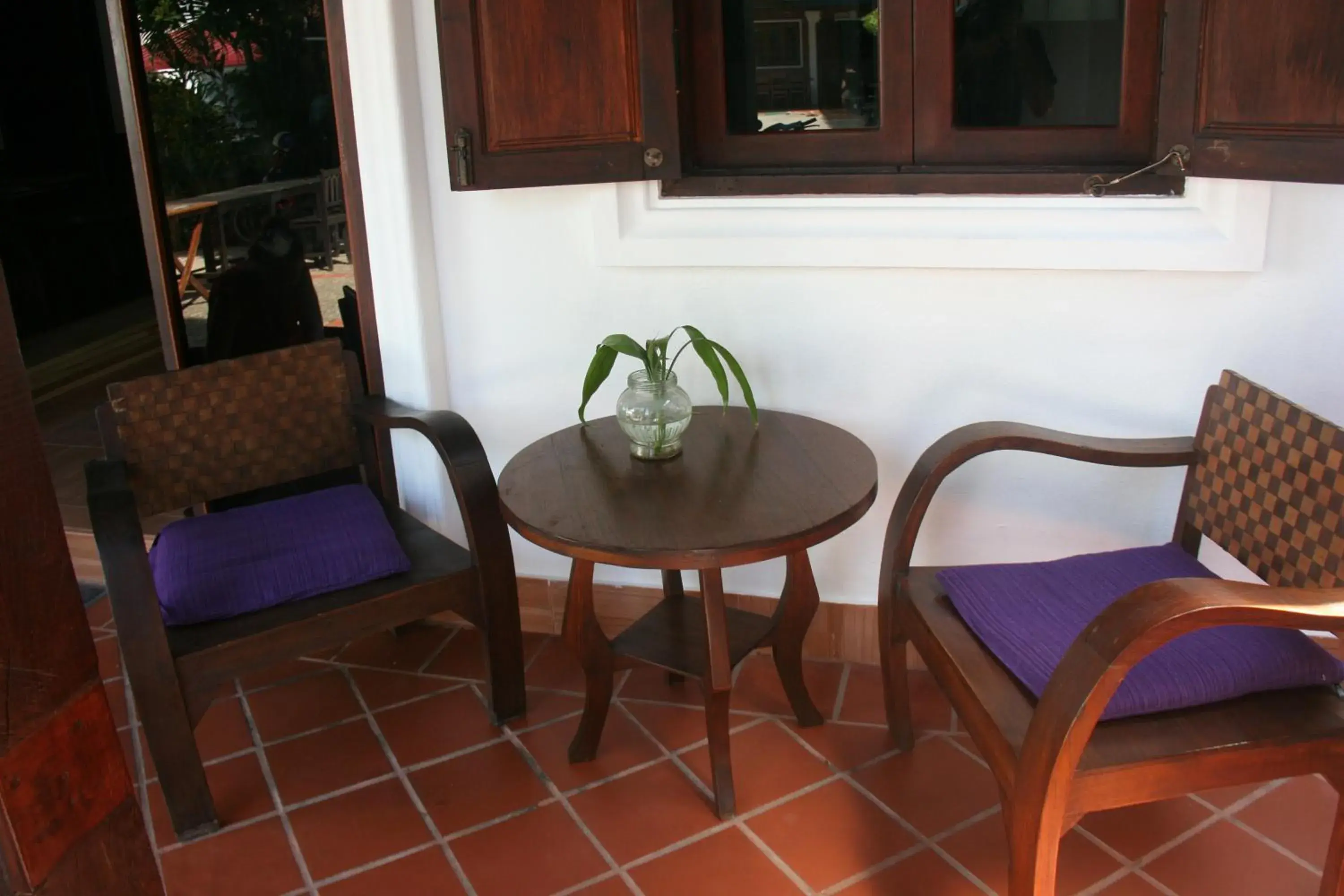 Facade/entrance in Cold River Facade/entrance in Cold River