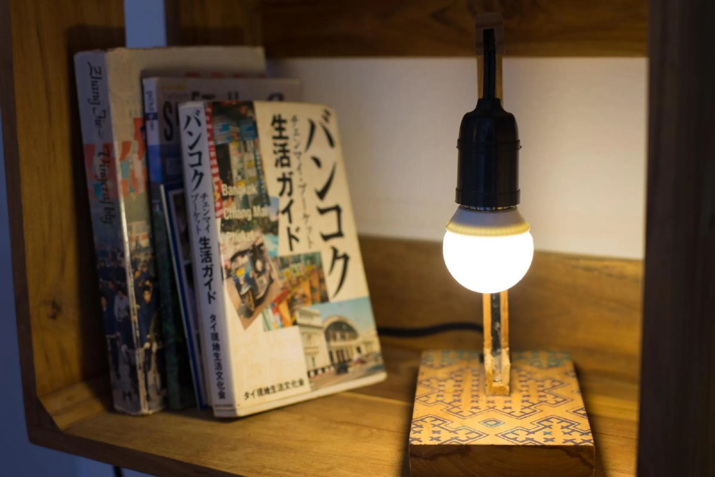 Decorative detail in Cold River