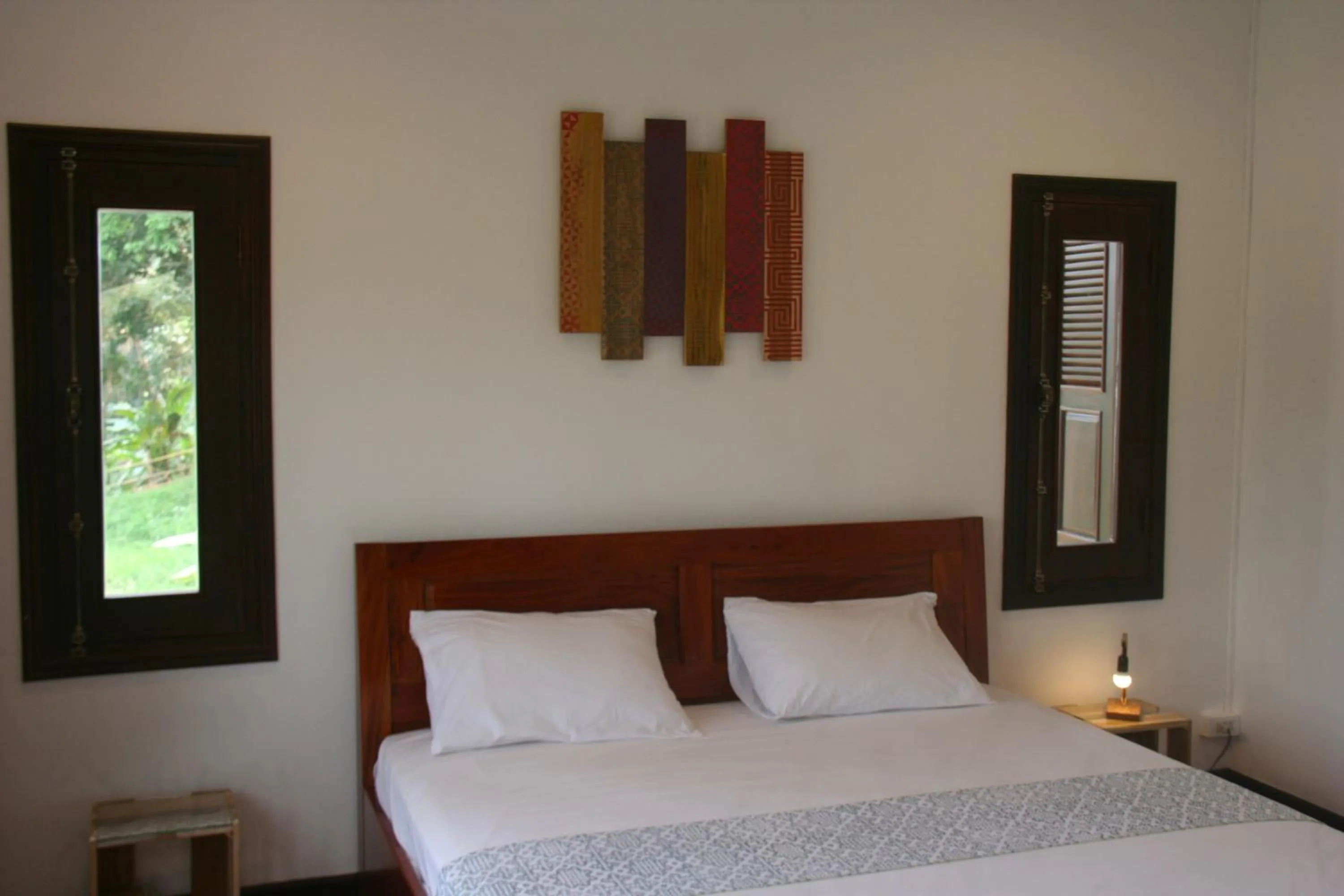 Bedroom, Bed in Cold River