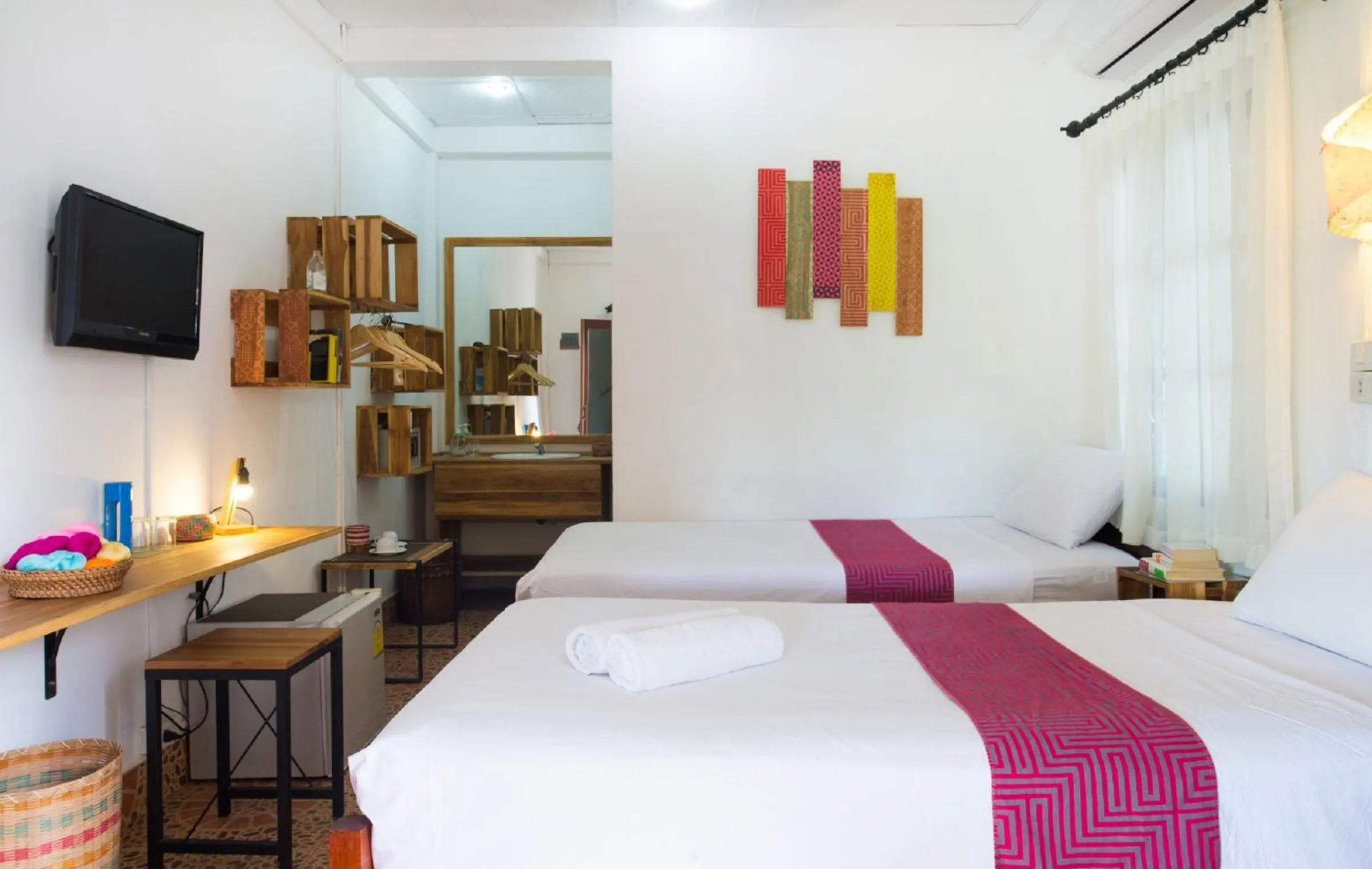 Bedroom, Bed in Cold River