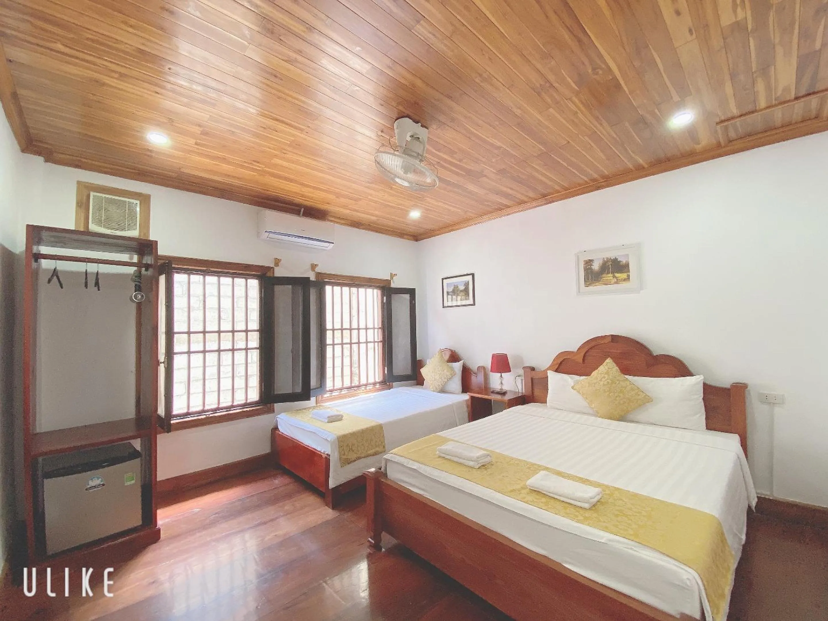 Photo of the whole room, Bed in Elephant Boutique Hotel